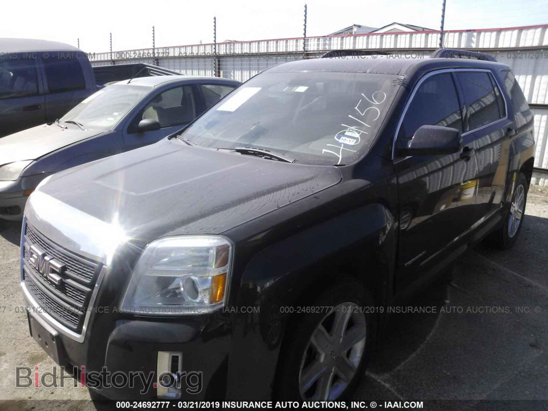 2011 GMC TERRAIN - VIN: 2CTALSEC6B6401156 - Фото 2