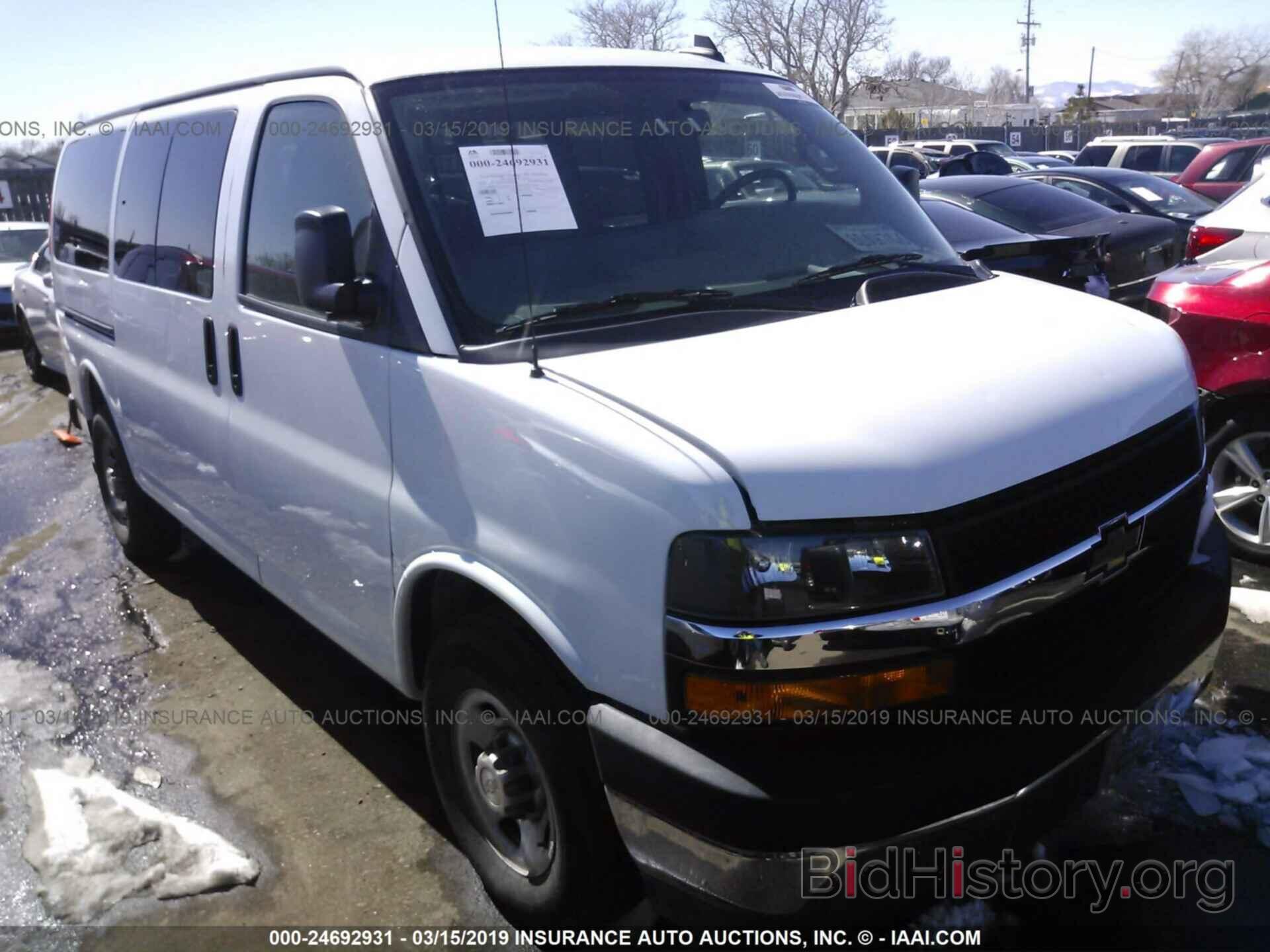 Photo 1GAZGMFG6J1225817 - CHEVROLET EXPRESS G3500 2018