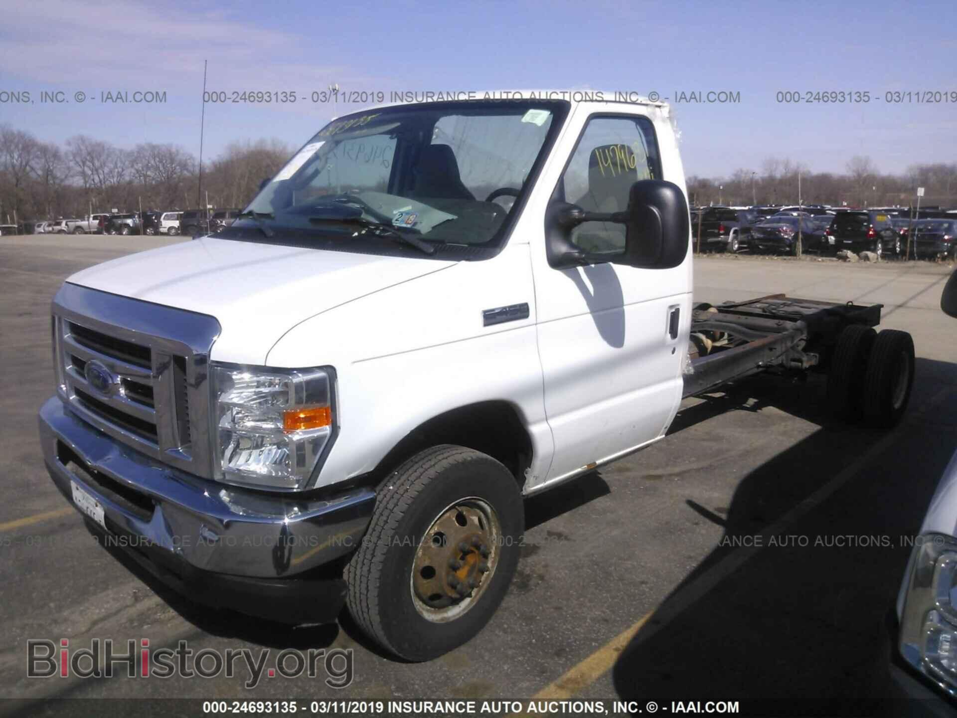 2013 FORD ECONOLINE - VIN: 1FDXE4FS7DDB19240 - Фото 2