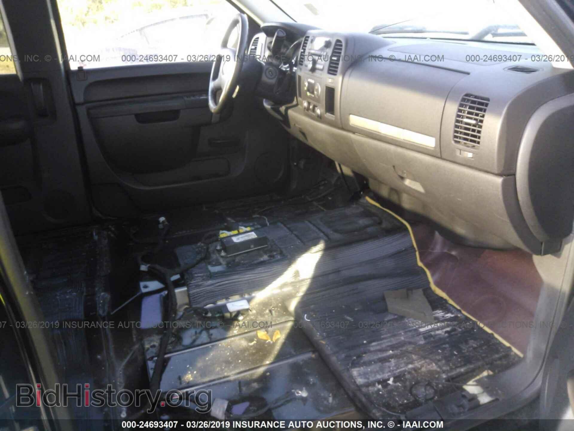 2011 Chevrolet Silverado - VIN: 1GCRCSE03BZ228799 - Фото 5