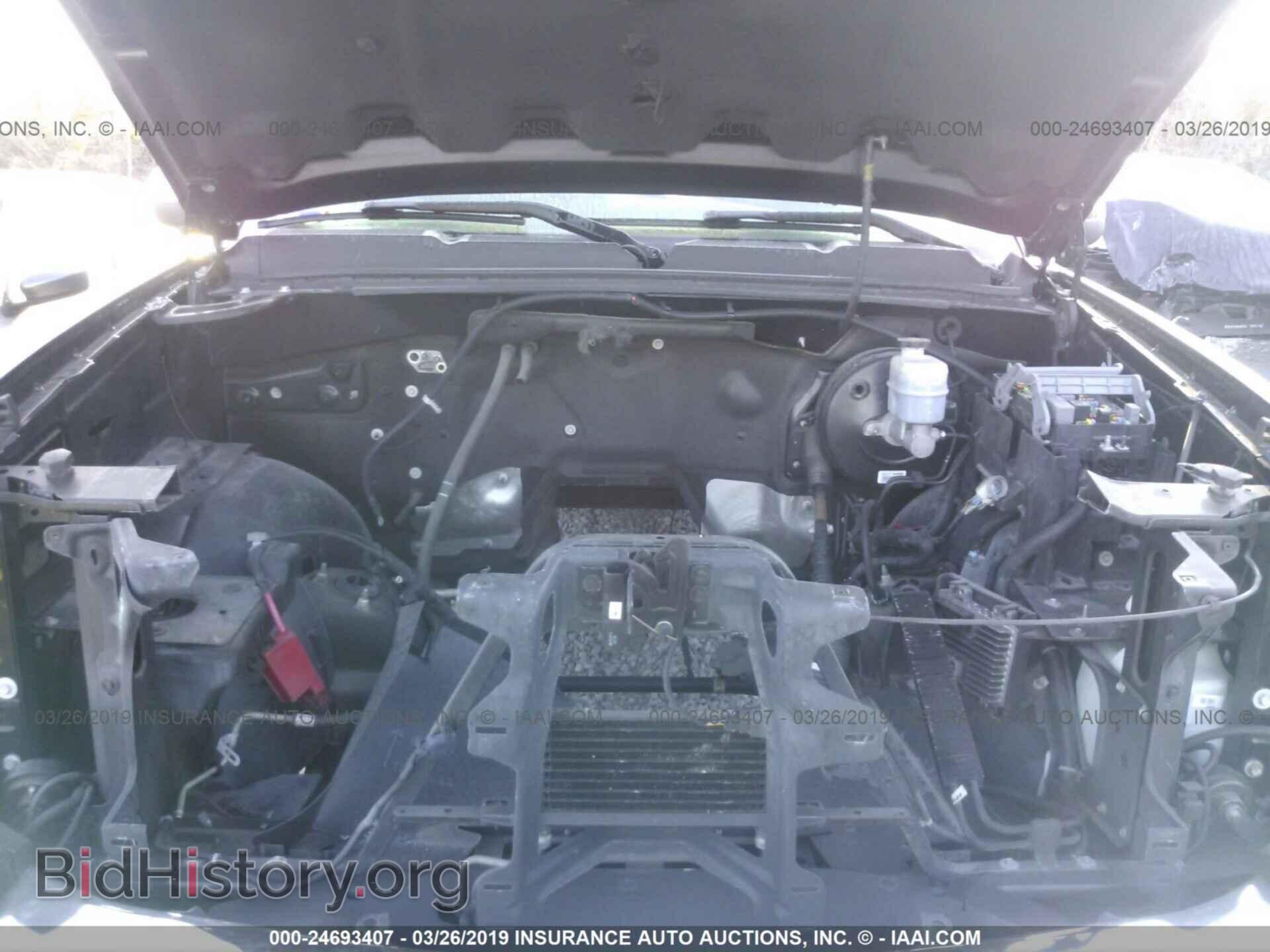 2011 Chevrolet Silverado - VIN: 1GCRCSE03BZ228799 - Фото 10