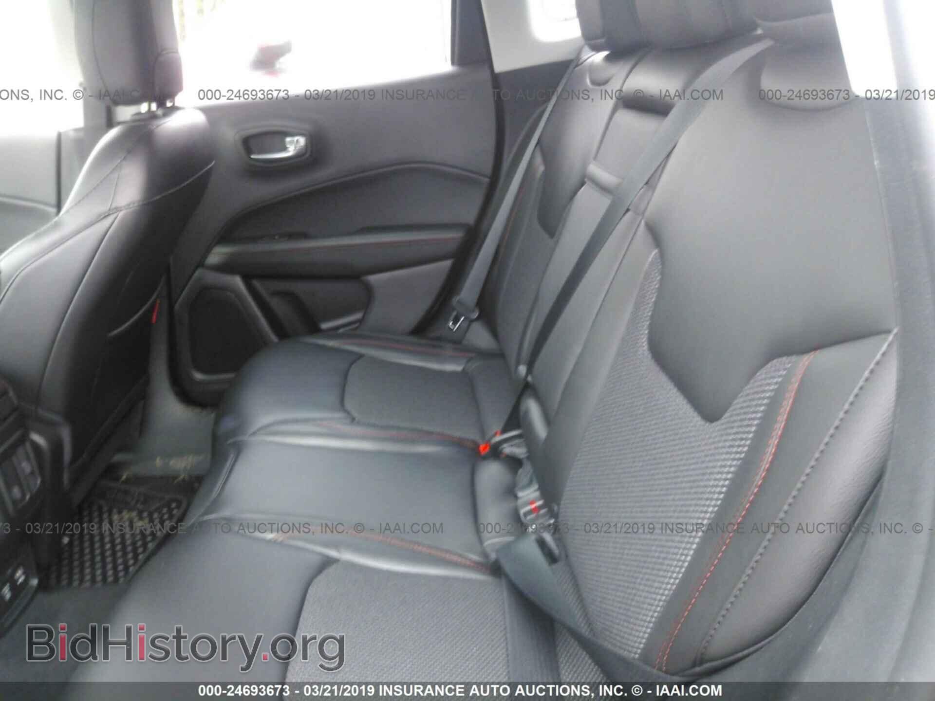 2018 JEEP COMPASS - VIN: 3C4NJDDB0JT371847 - Фото 8
