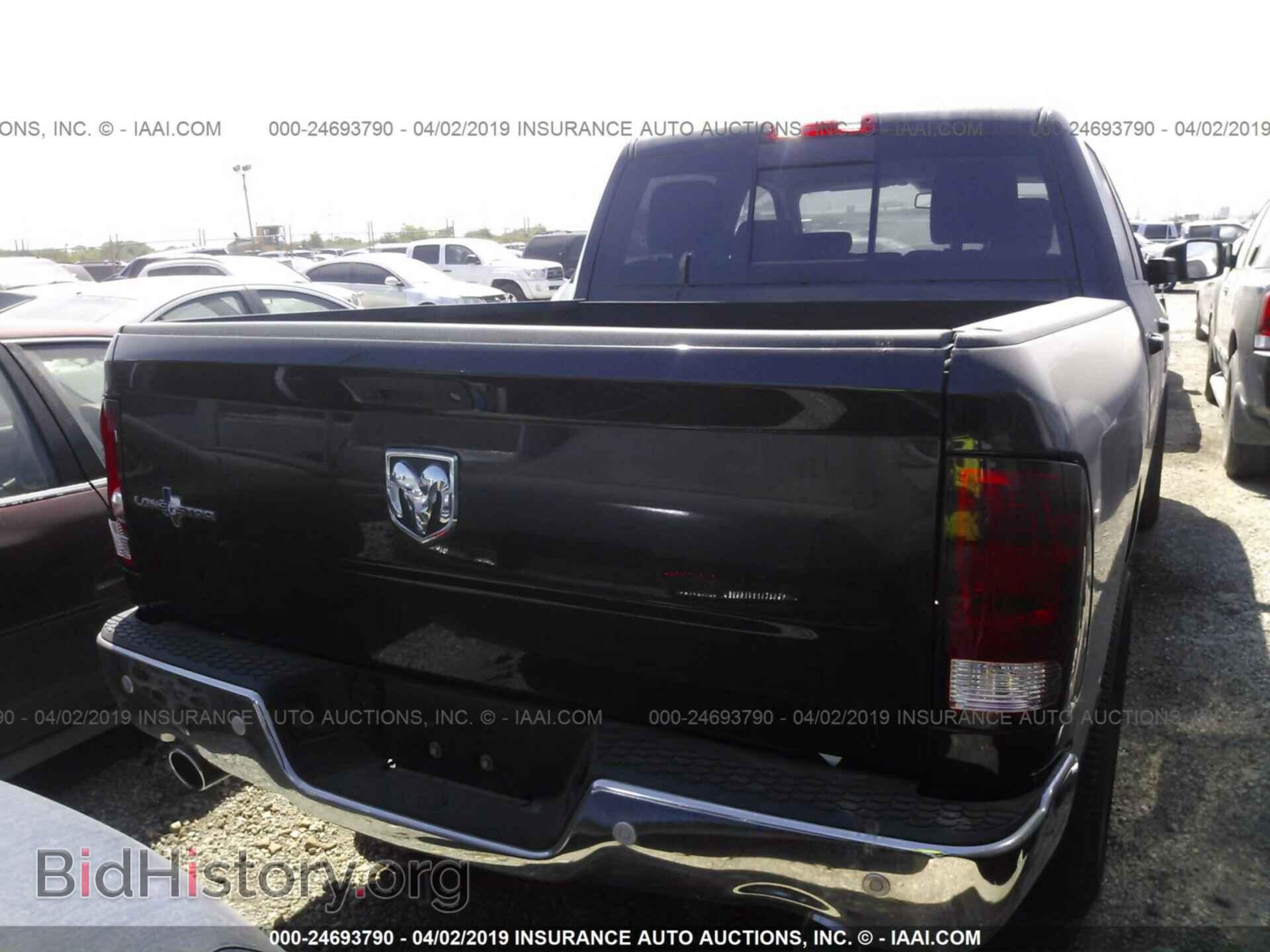 2017 RAM 1500 - VIN: 3C6RR6LT7HG687059 - Фото 4