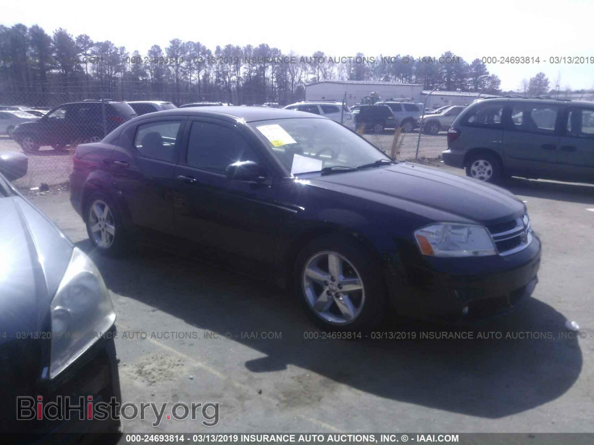 Фотография 1B3BD2FB8BN593356 - DODGE AVENGER 2011