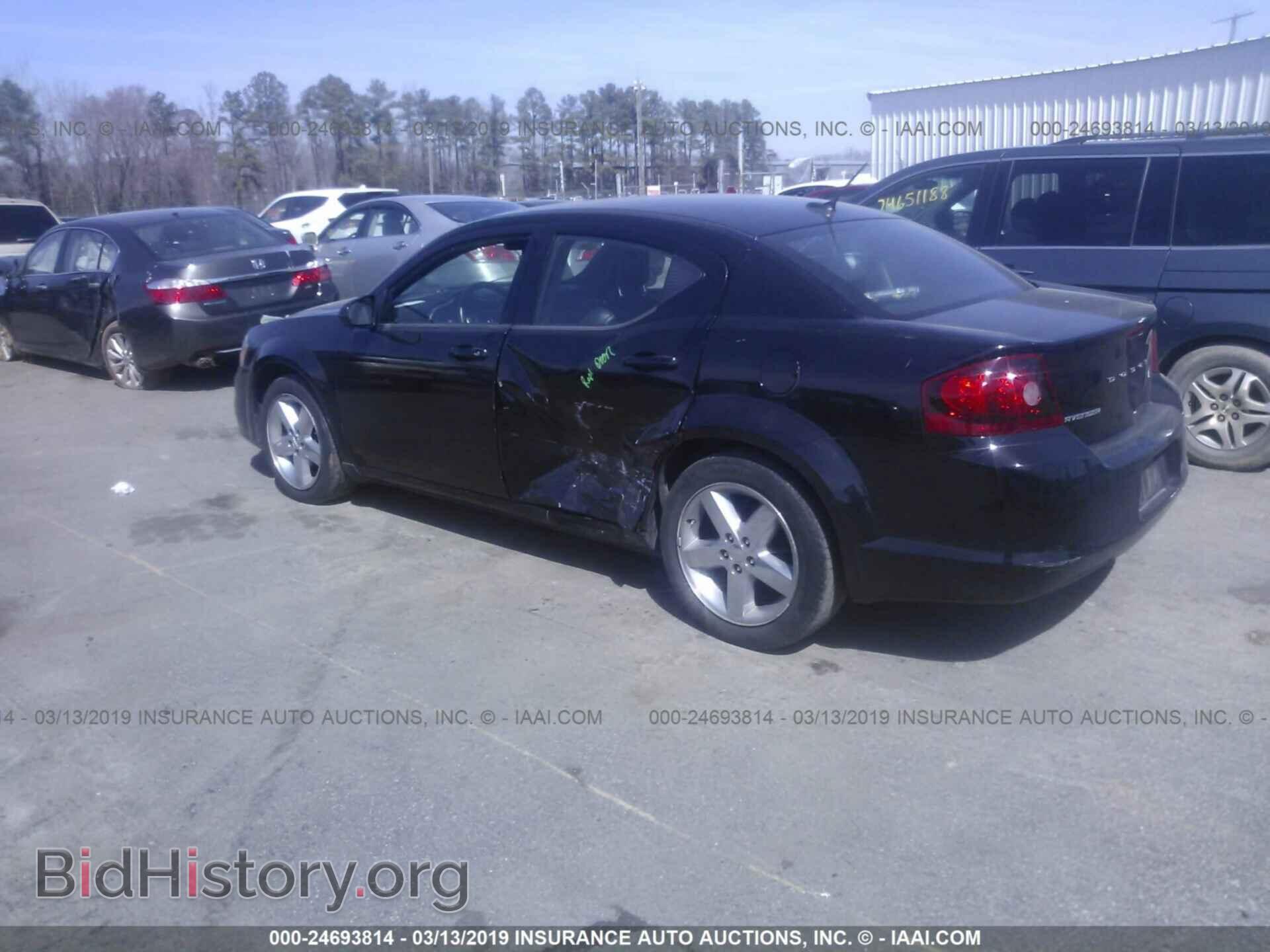 2011 DODGE AVENGER - VIN: 1B3BD2FB8BN593356 - Фото 3