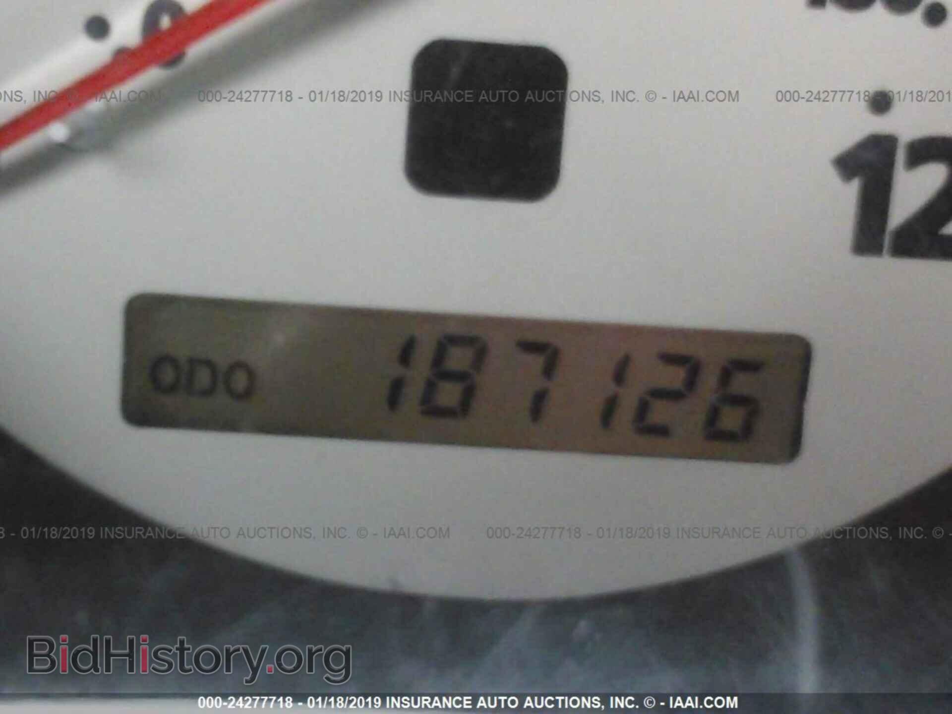 2000 SATURN LS2 - VIN: 1G8JW52R1YY675813 - Фото 7