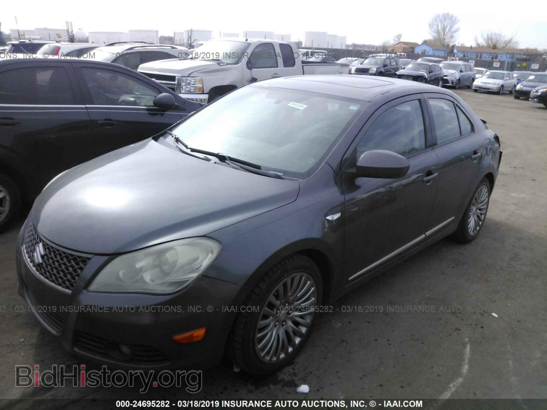 2010 SUZUKI KIZASHI - VIN: JS2RF9A59A6100302 - Photo 2