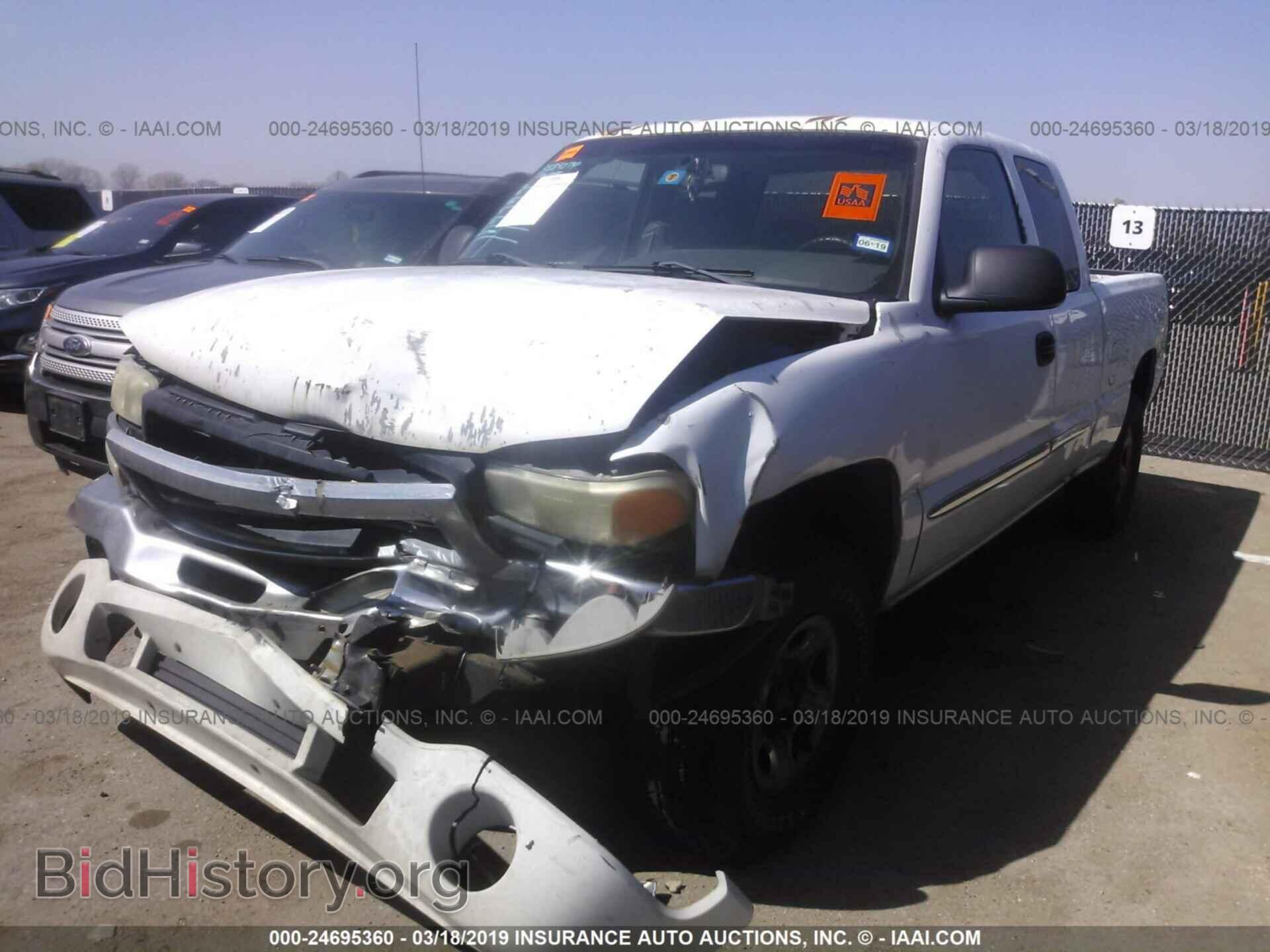 2004 GMC NEW SIERRA - VIN: 2GTEK19V241287761 - Фото 2