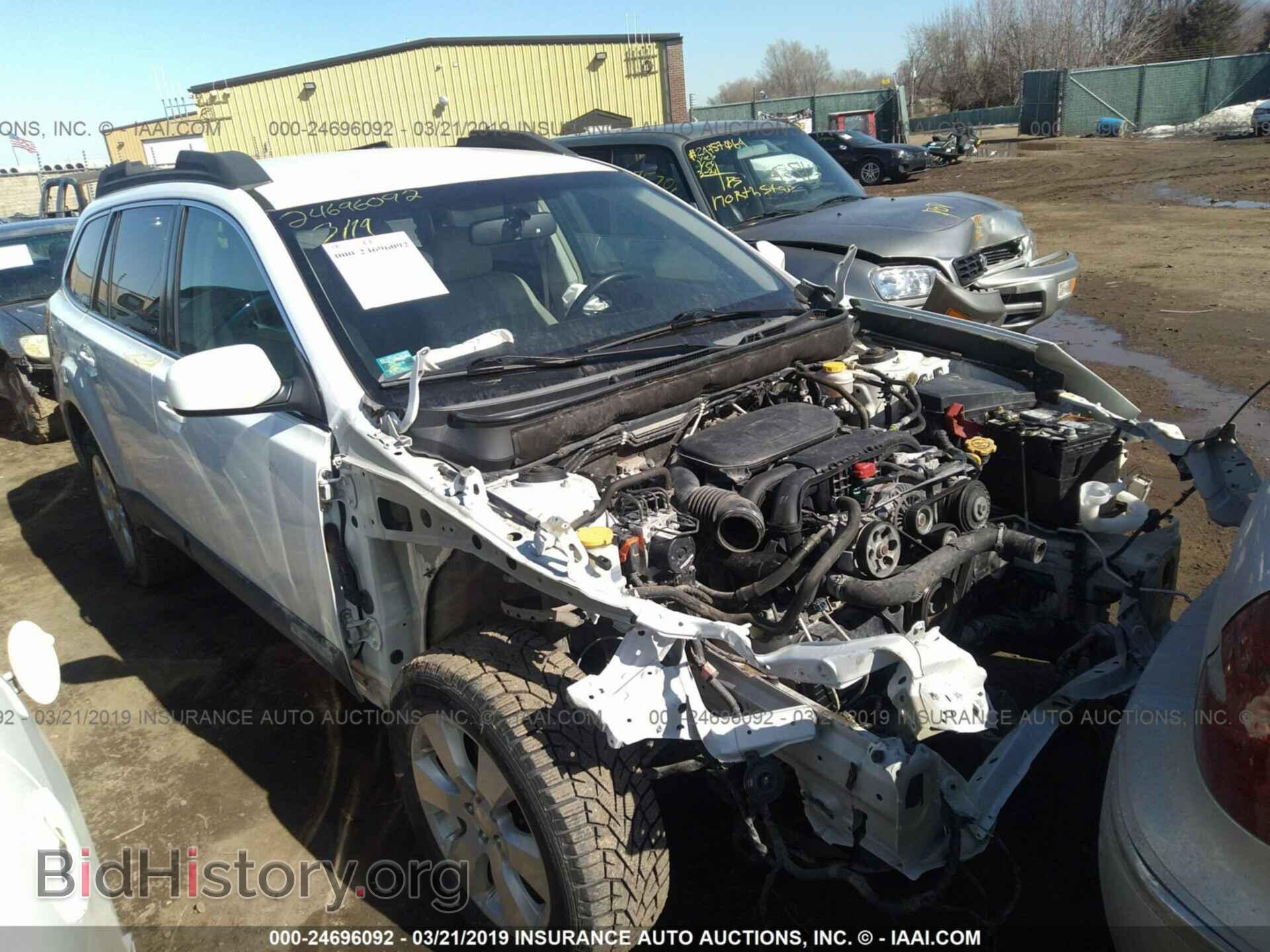Фотография 4S4BRCCCXB3444439 - SUBARU OUTBACK 2011