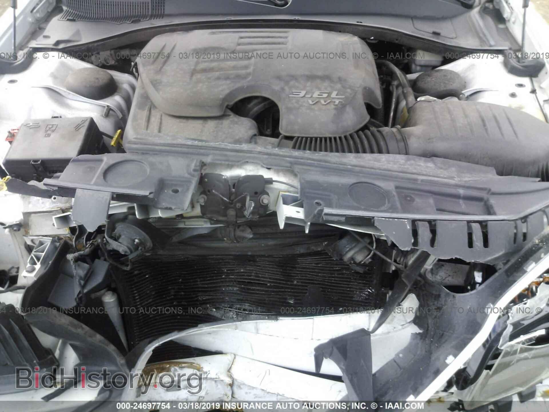 2013 CHRYSLER 300 - VIN: 2C3CCAGG0DH618972 - Фото 10