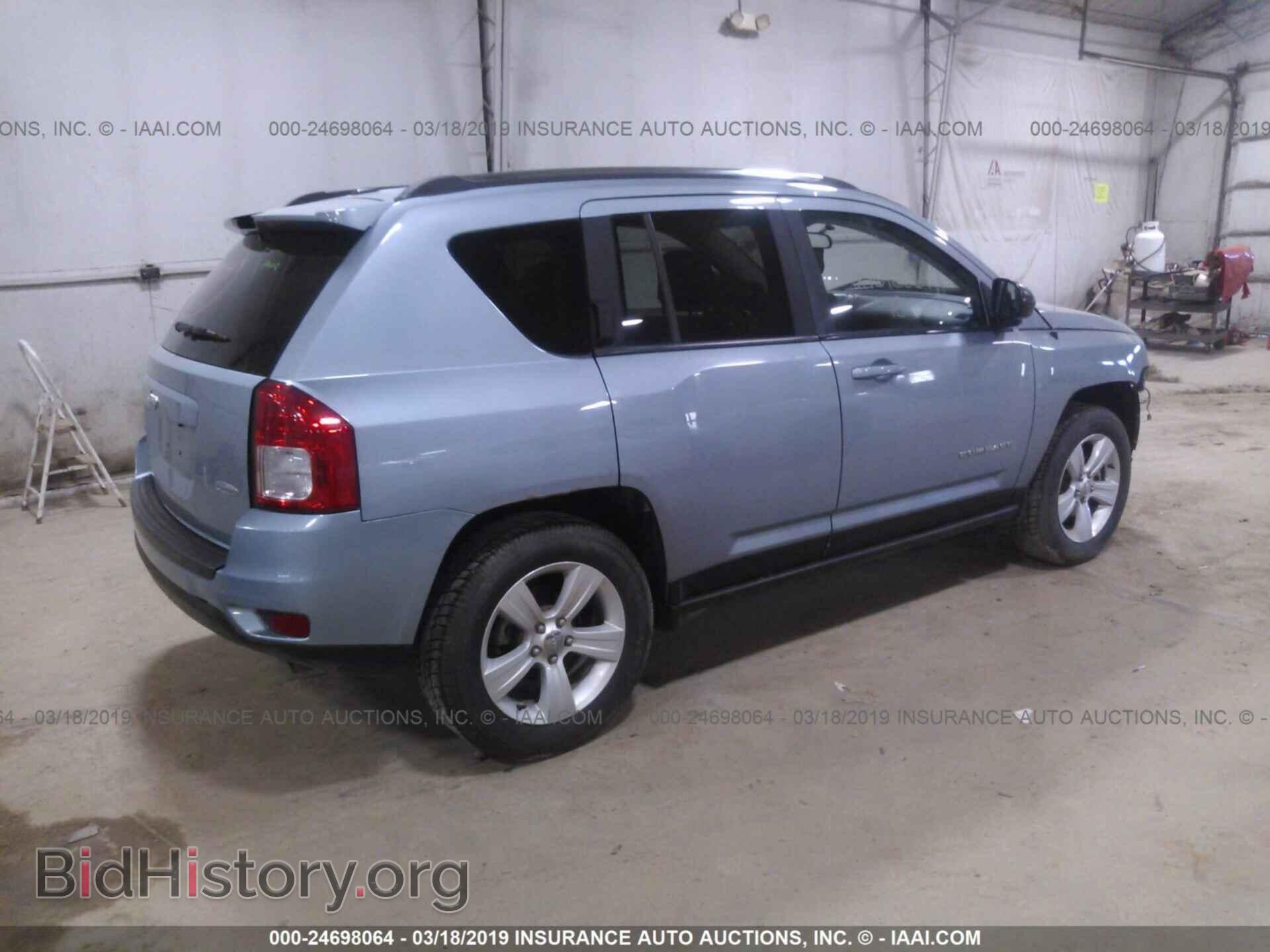 2013 JEEP COMPASS - VIN: 1C4NJDEB8DD165765 - Photo 4