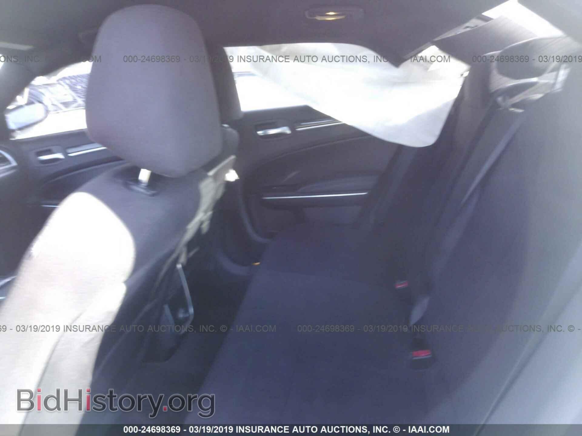 2011 CHRYSLER 300 - VIN: 2C3CA4CG9BH587456 - Фото 8