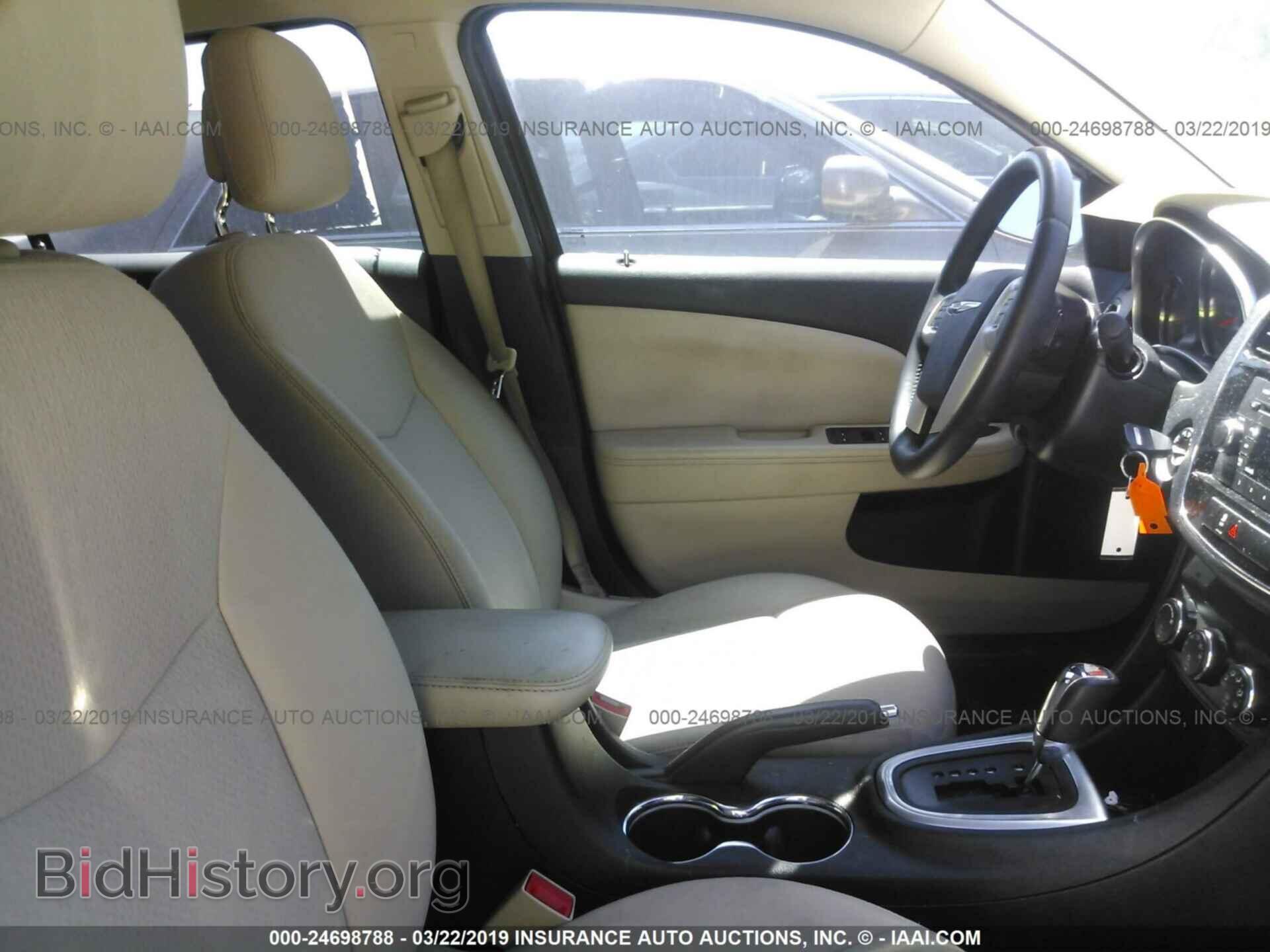 2013 CHRYSLER 200 - VIN: 1C3CCBBB4DN538521 - Photo 5