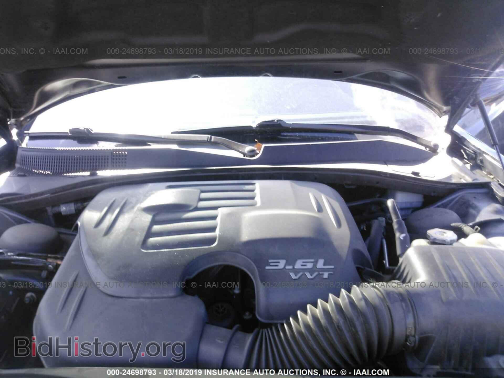 2015 CHRYSLER 300 - VIN: 2C3CCAGG8FH882895 - Photo 10