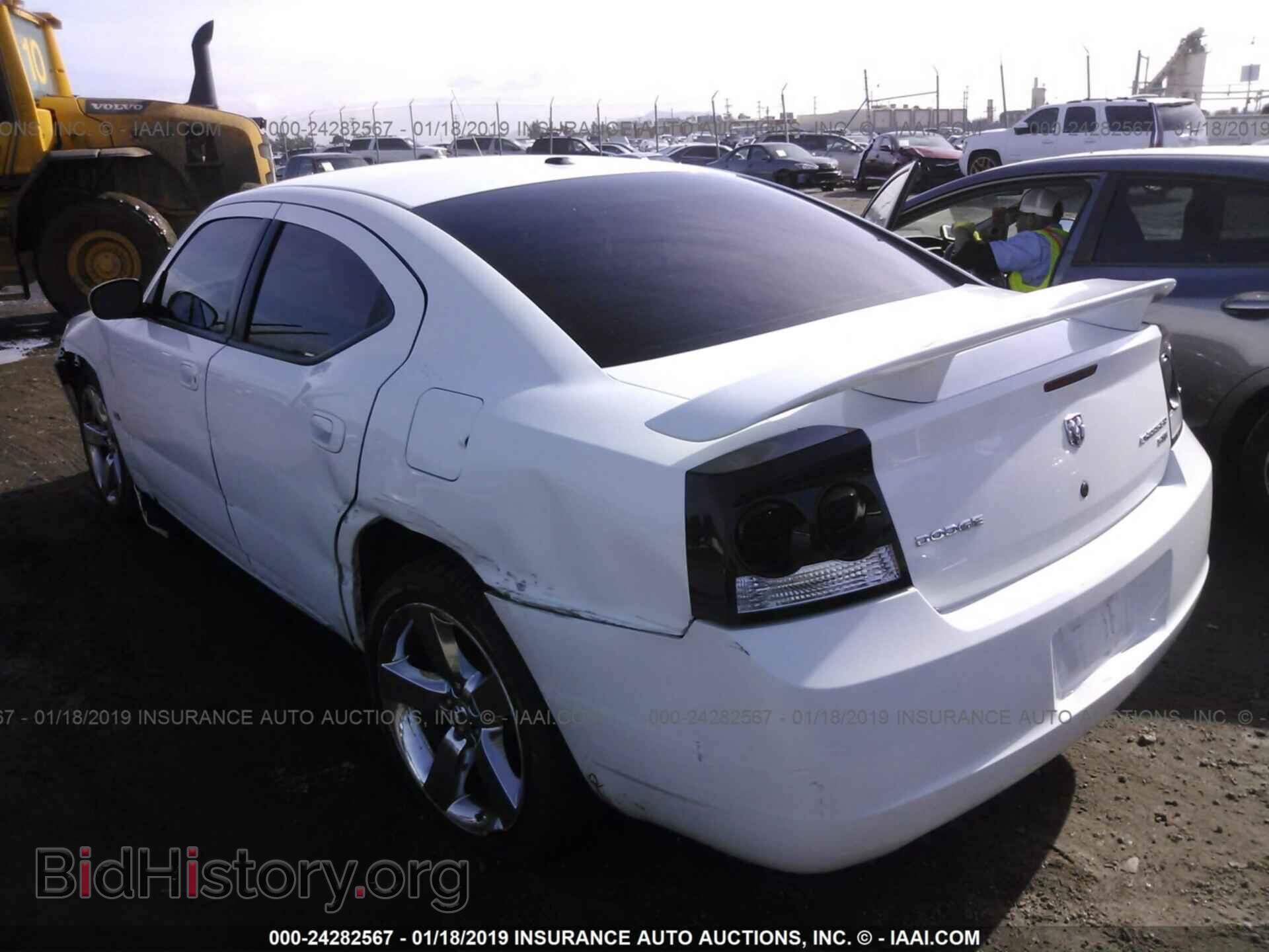 2010 DODGE CHARGER - VIN: 2B3CA3CV8AH299609 - Фото 3