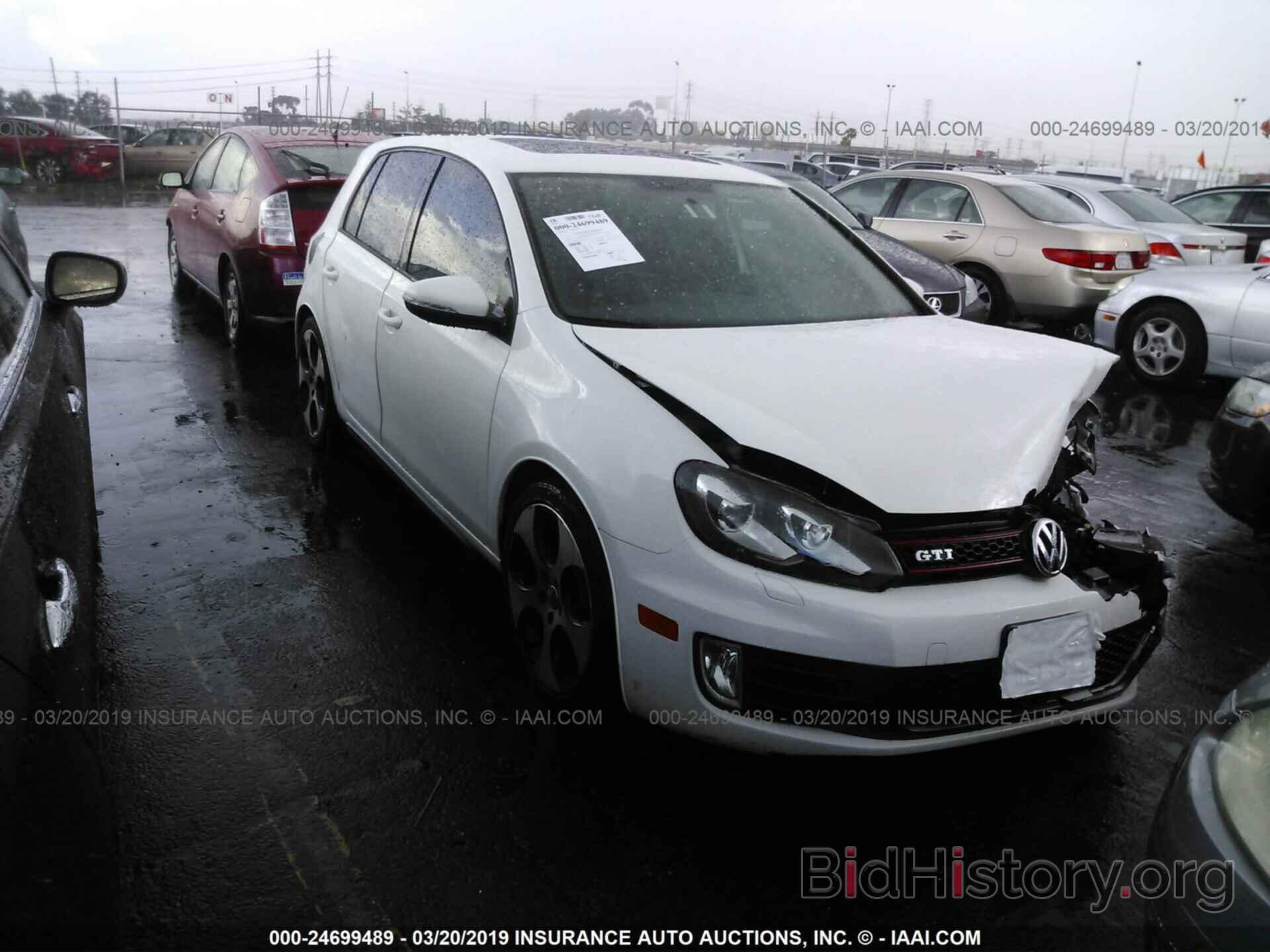 Photo WVWHD7AJ7BW167737 - VOLKSWAGEN GTI 2011