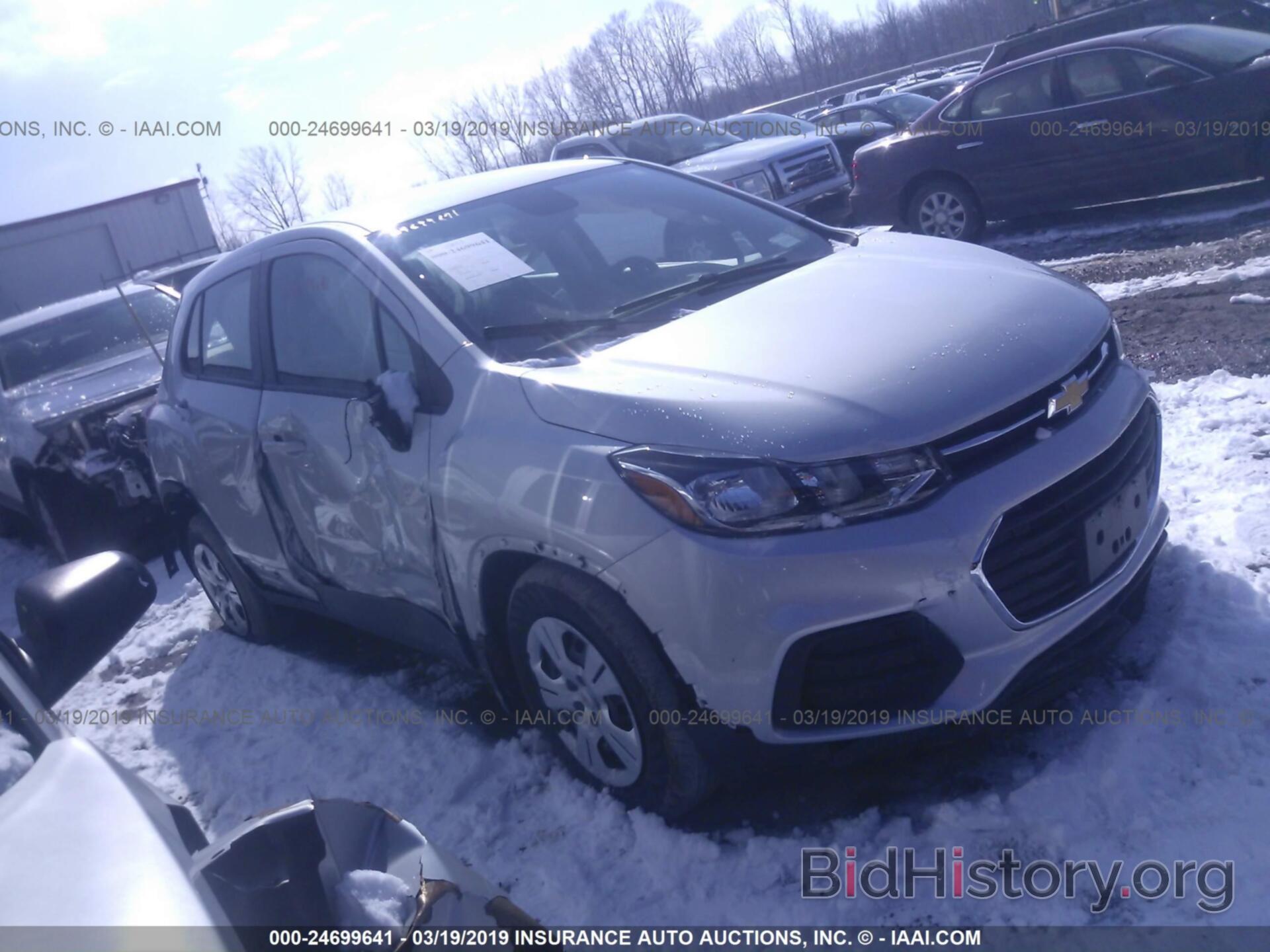 Photo 3GNCJKSB7JL315393 - CHEVROLET TRAX 2018