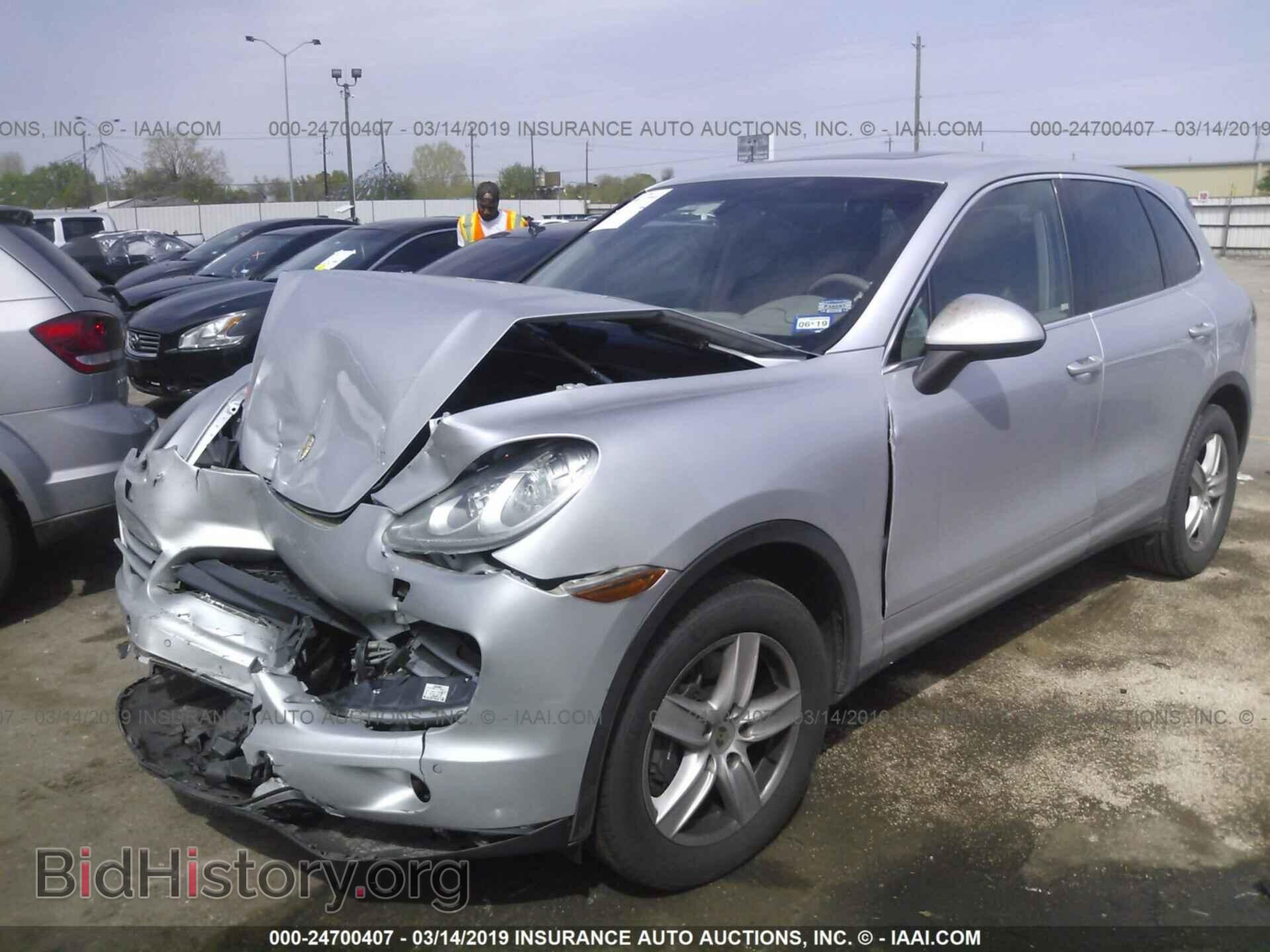 2012 PORSCHE CAYENNE - VIN: WP1AA2A27CLA01337 - Photo 2
