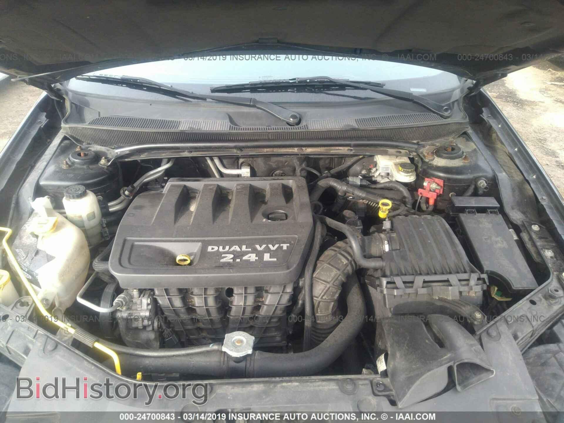 2013 CHRYSLER 200 - VIN: 1C3CCBAB8DN670389 - Фото 10