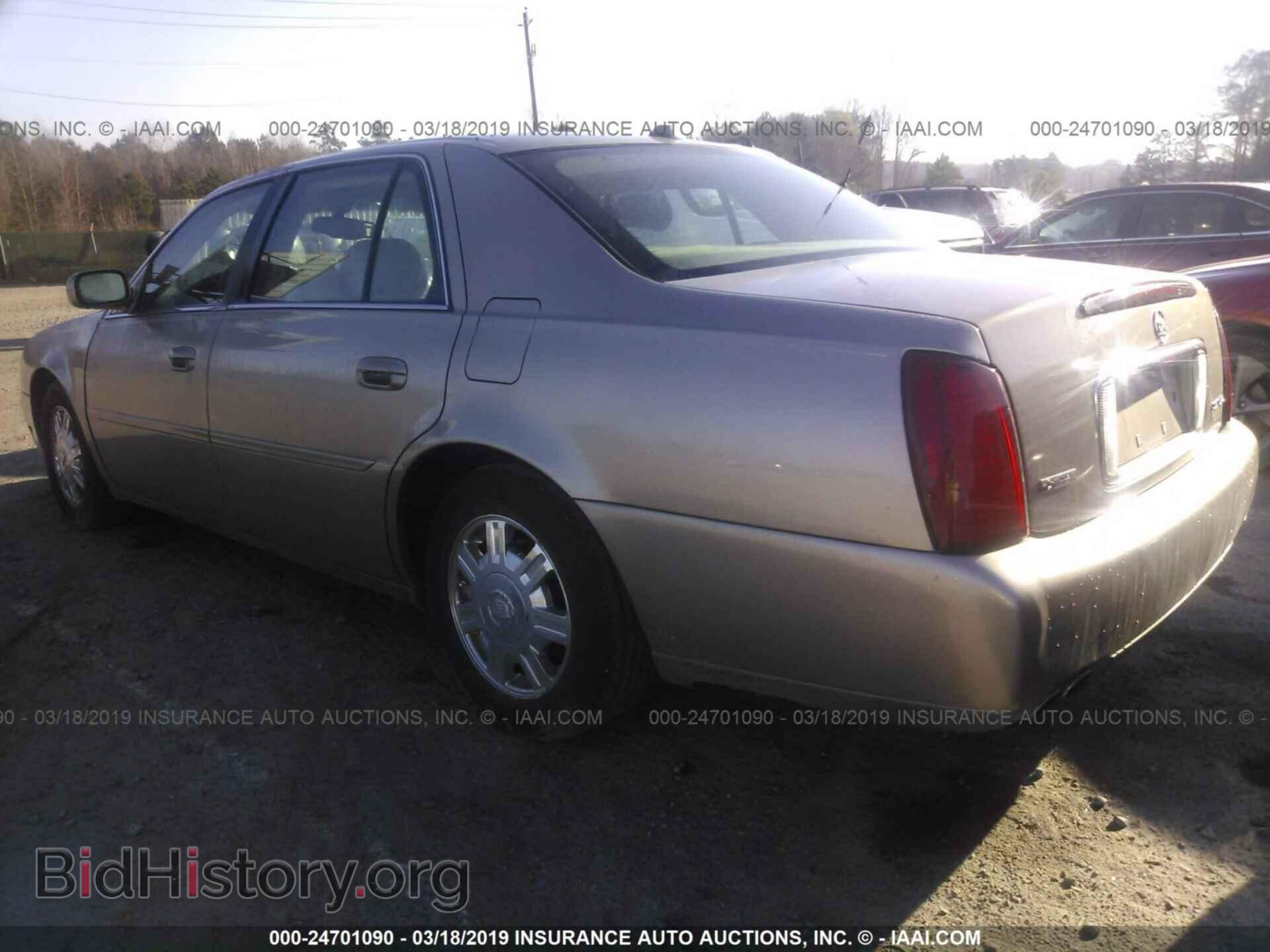 2004 CADILLAC DEVILLE - VIN: 1G6KD54Y64U211828 - Photo 3