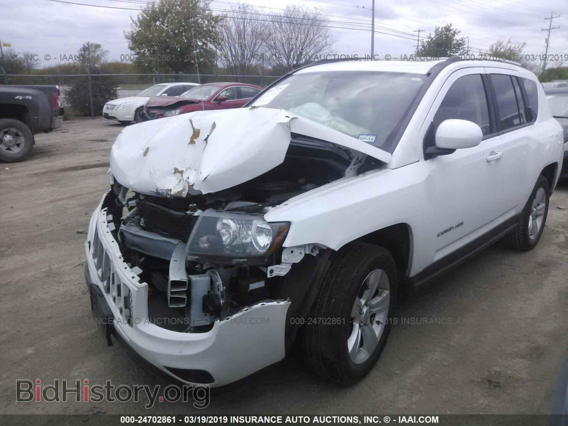 2014 JEEP COMPASS - VIN: 1C4NJCEAXED650511 - Photo 2