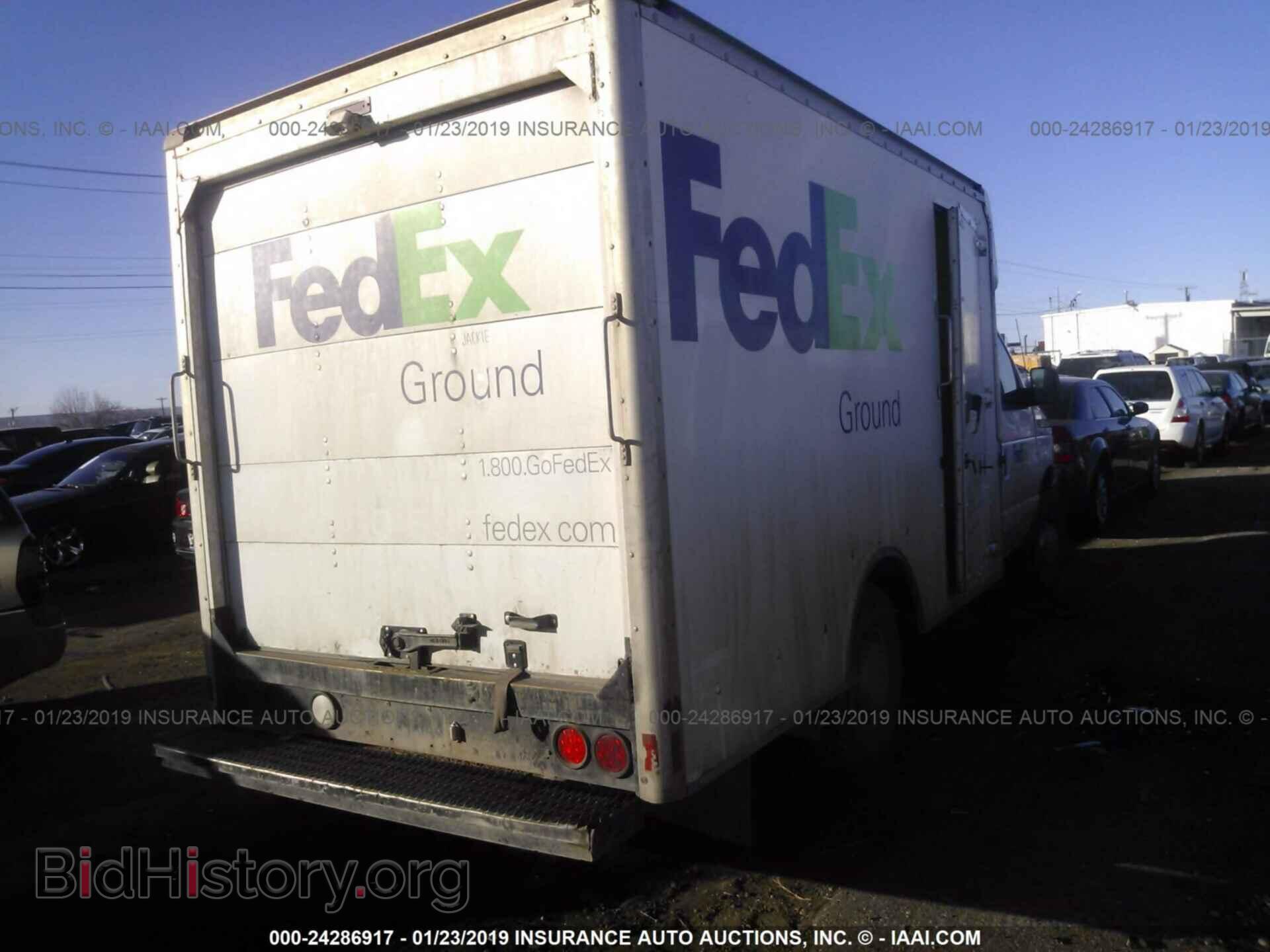 2002 FORD ECONOLINE - VIN: 1FDSE35L92HB83400 - Фото 4