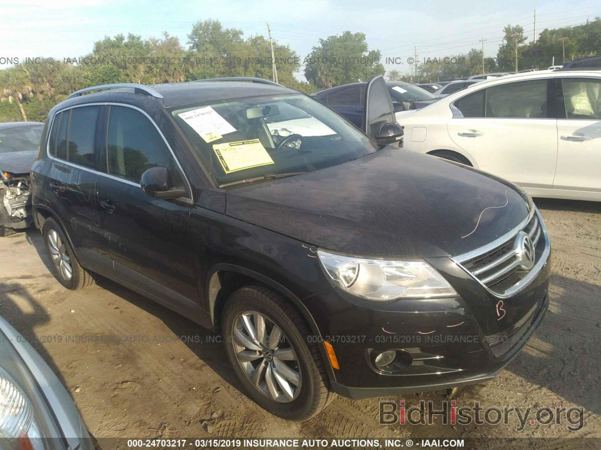 Photo WVGBV7AX7BW559734 - VOLKSWAGEN TIGUAN 2011