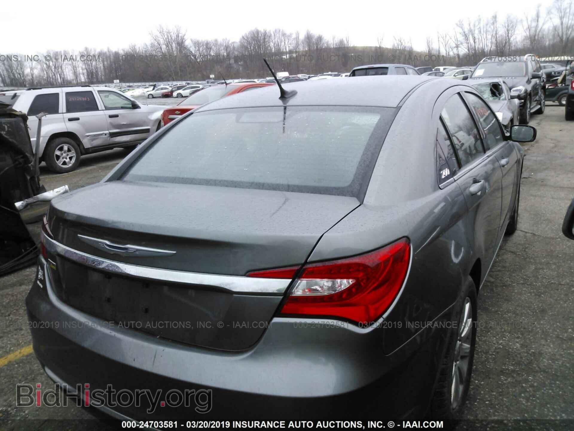 2012 CHRYSLER 200 - VIN: 1C3CCBBG9CN326014 - Фото 4