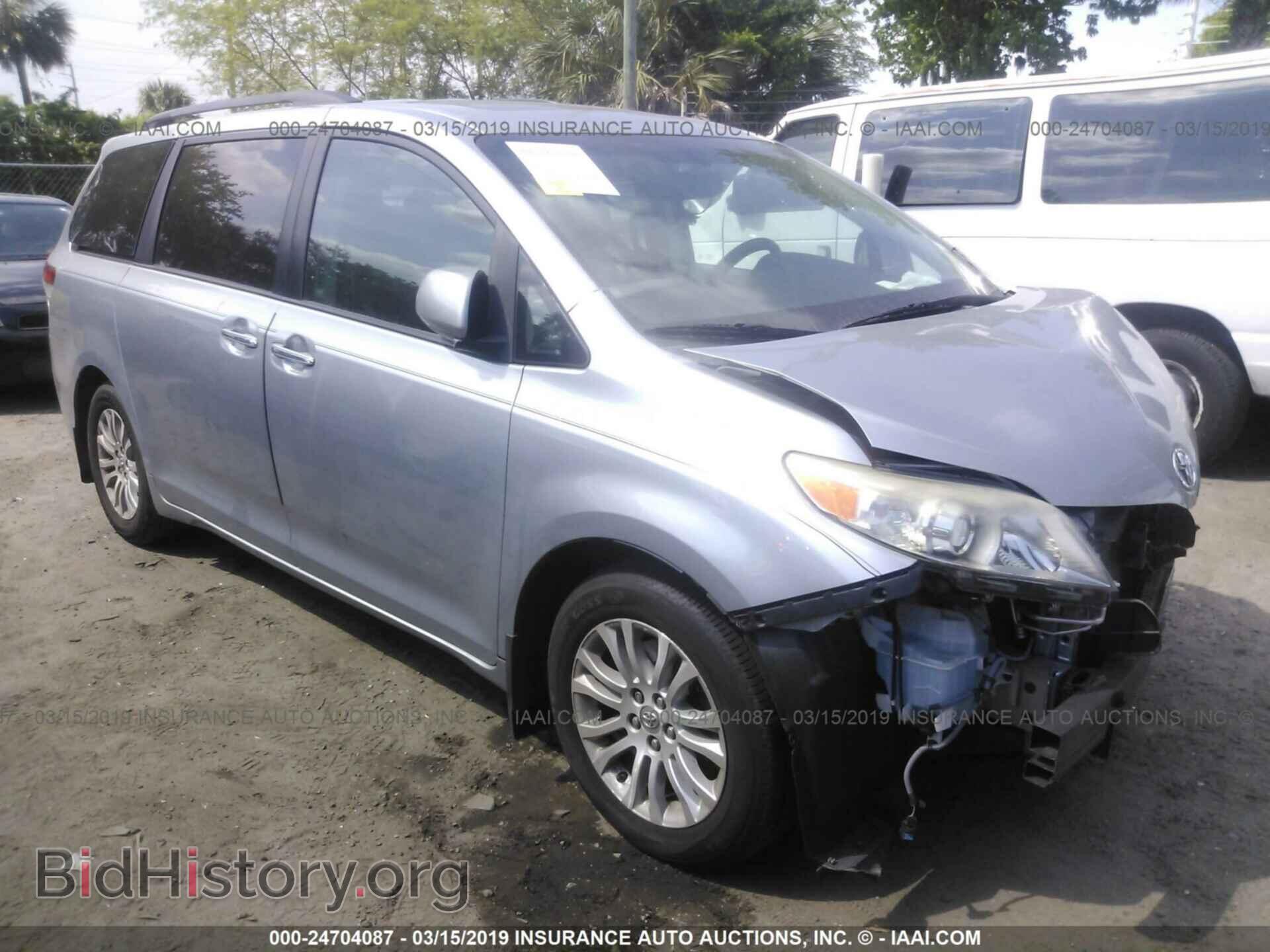 Photo 5TDYK3DC7BS112491 - TOYOTA SIENNA 2011