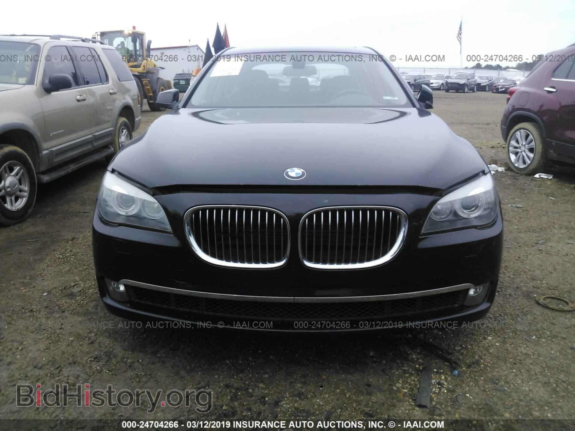 2012 BMW 750 - VIN: WBAKB8C59CC962550 - Фото 6