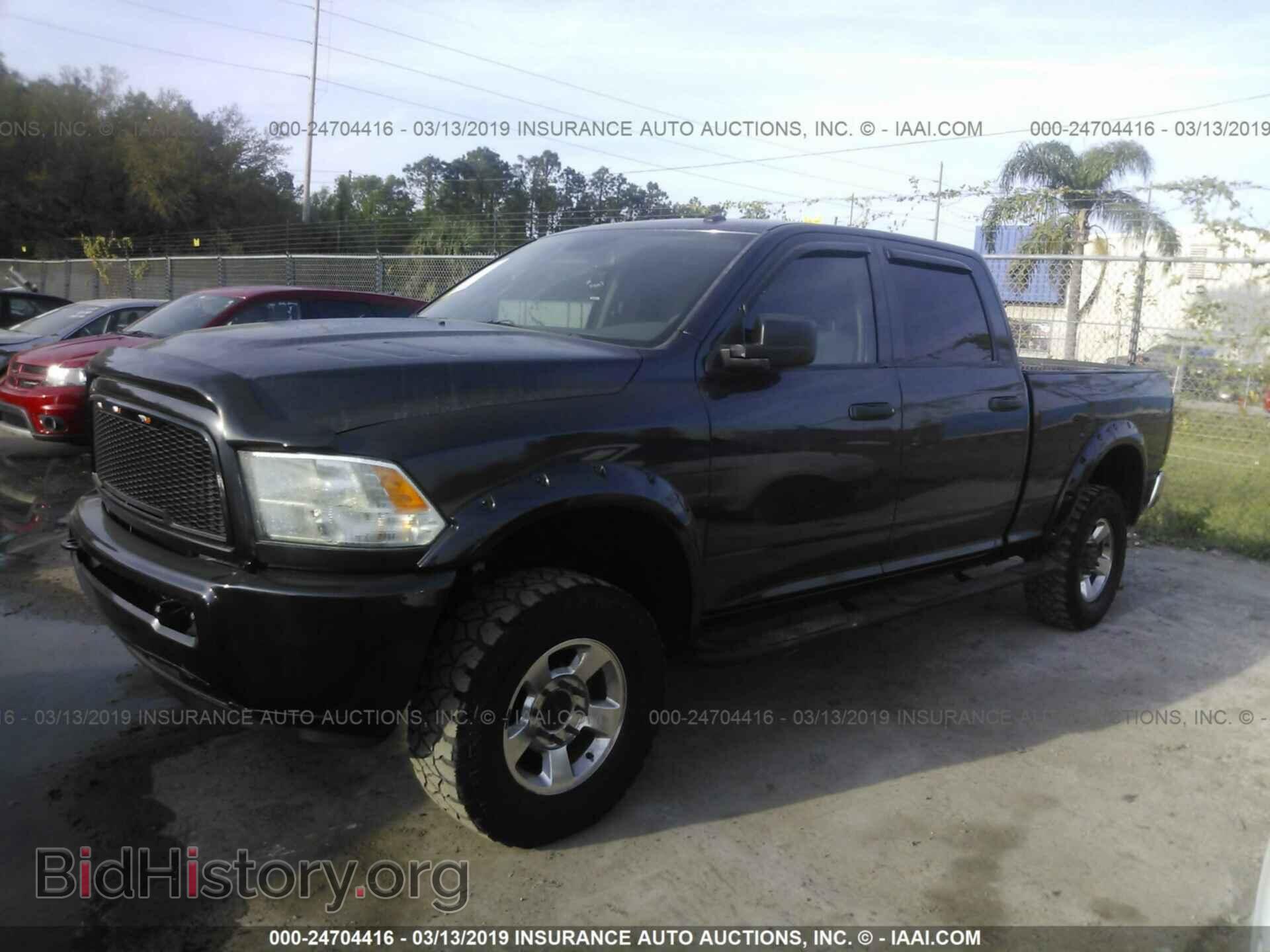 2013 RAM 2500 - VIN: 3C6UR5CL0DG552343 - Photo 2