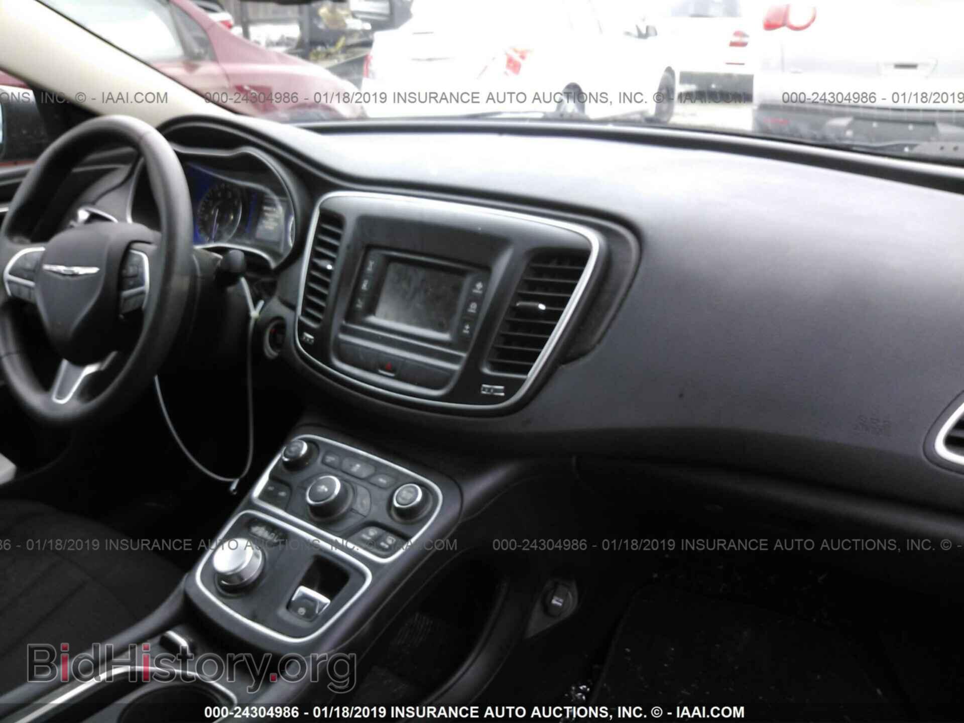 2015 CHRYSLER 200 - VIN: 1C3CCCAB0FN628873 - Photo 5