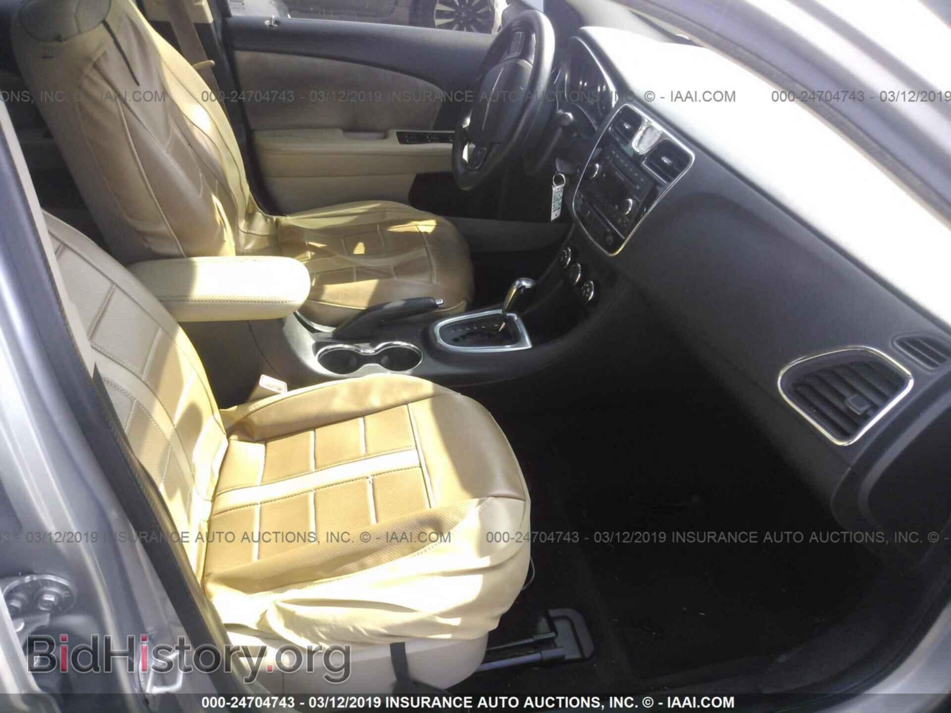 2013 CHRYSLER 200 - VIN: 1C3CCBAB6DN761595 - Фото 5