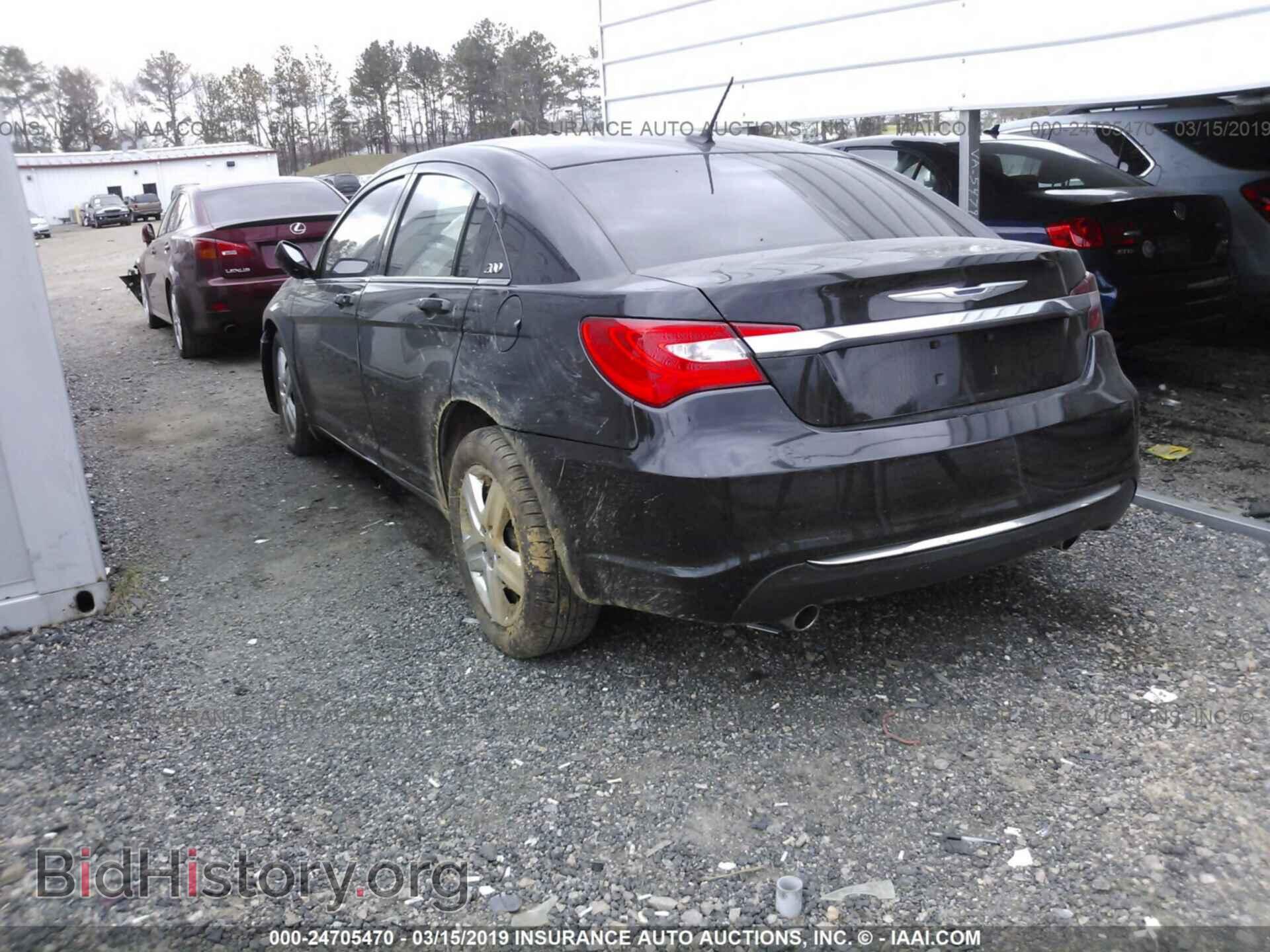 2014 CHRYSLER 200 - VIN: 1C3CCBAG1EN149981 - Фото 3