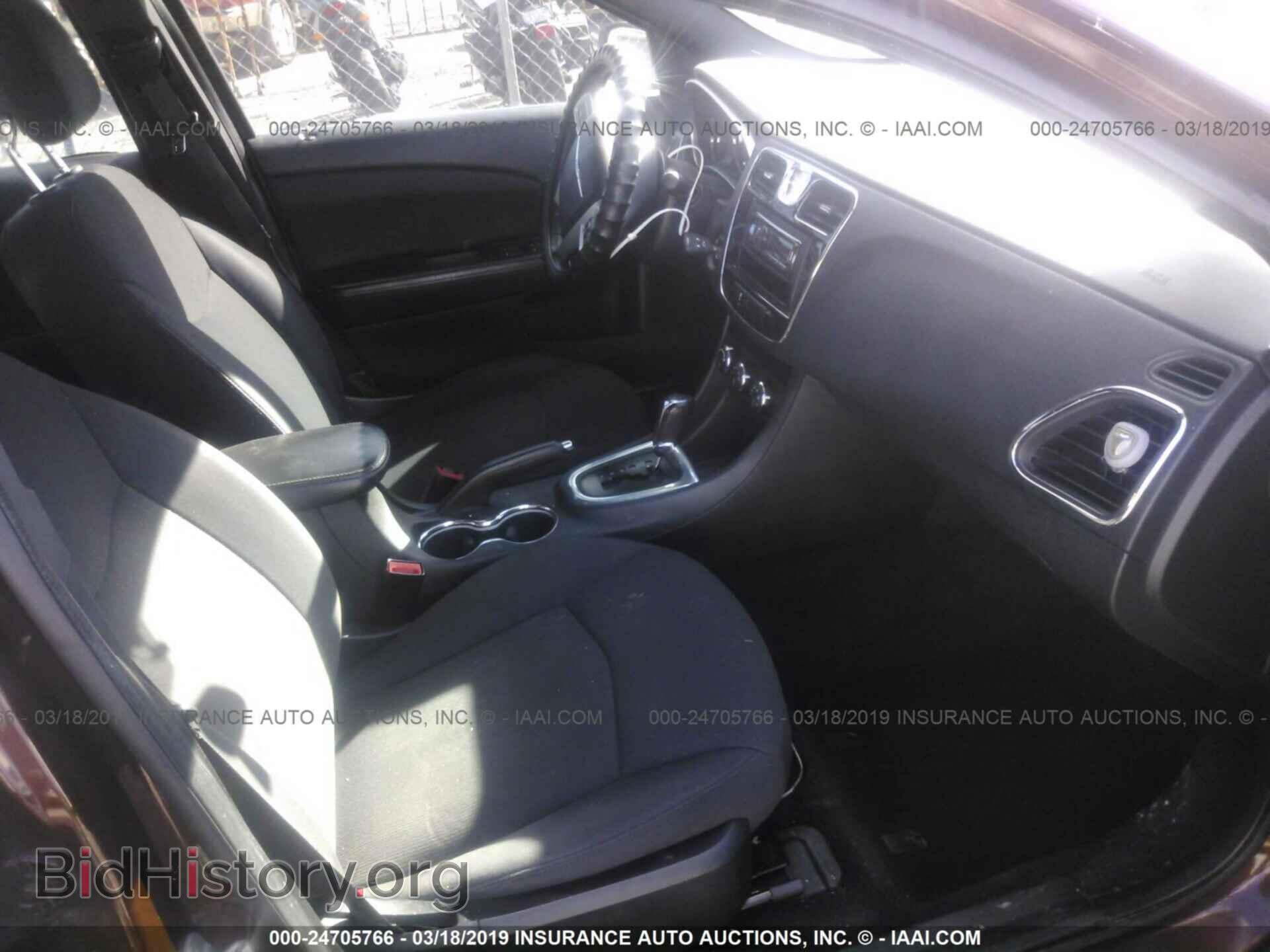 2013 CHRYSLER 200 - VIN: 1C3CCBBG7DN559875 - Photo 5