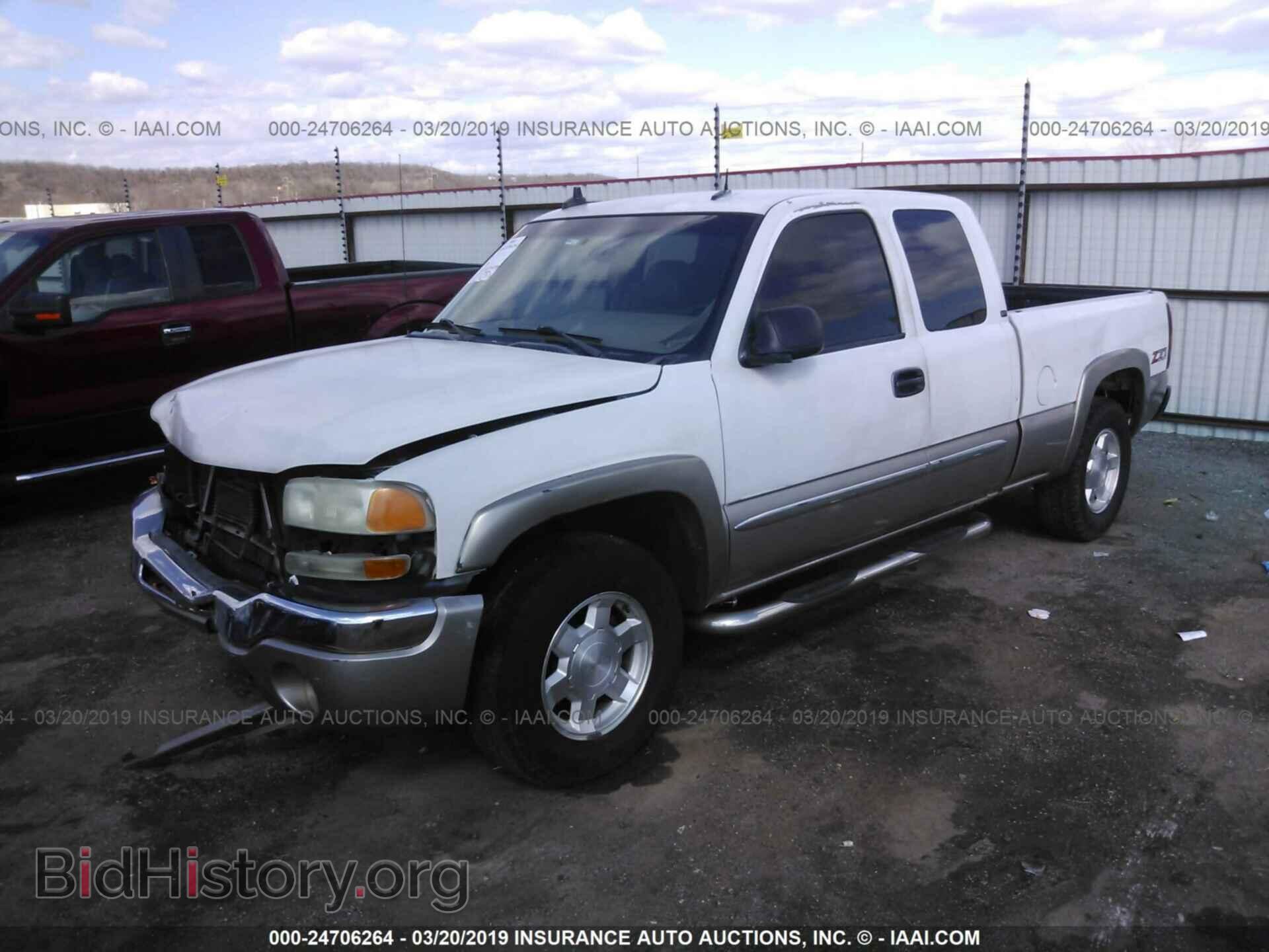 2003 GMC NEW SIERRA - VIN: 2GTEK19T231126906 - Фото 2