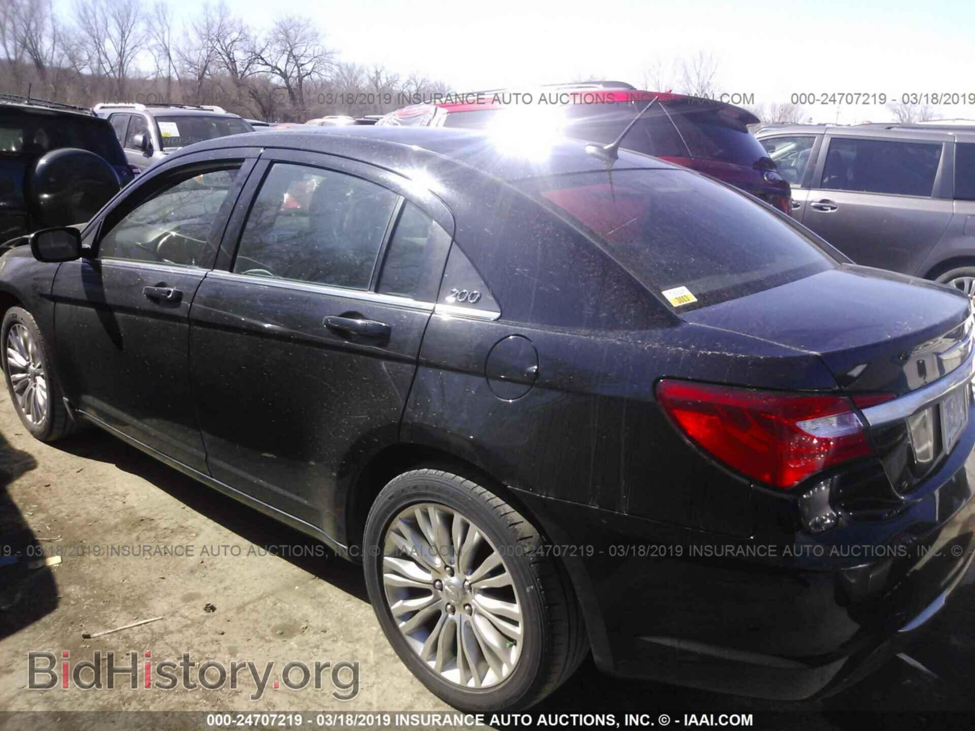 2013 CHRYSLER 200 - VIN: 1C3CCBBB4DN694106 - Фото 3