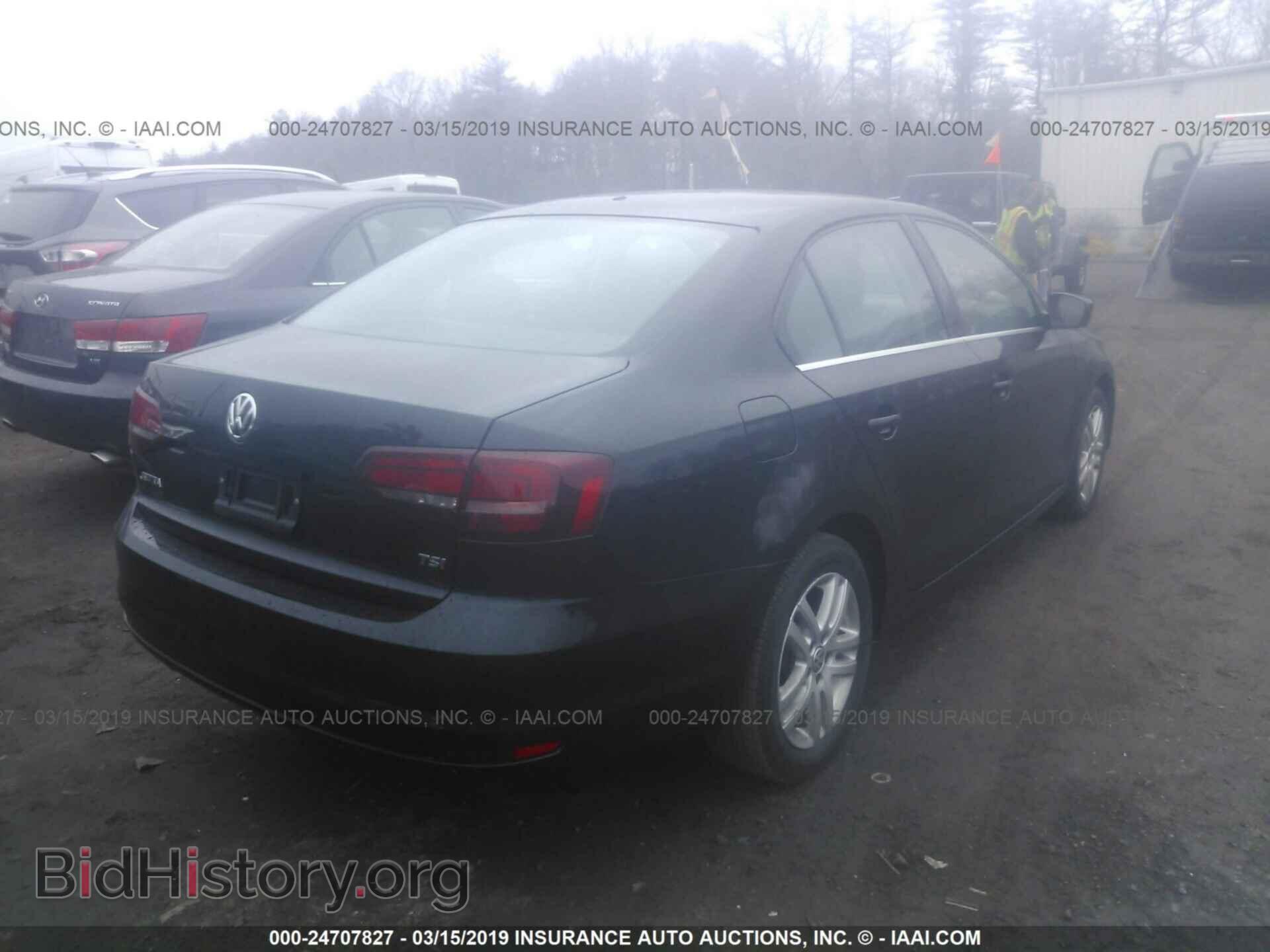 2017 VOLKSWAGEN JETTA - VIN: 3VW2B7AJ8HM360562 - Фото 4