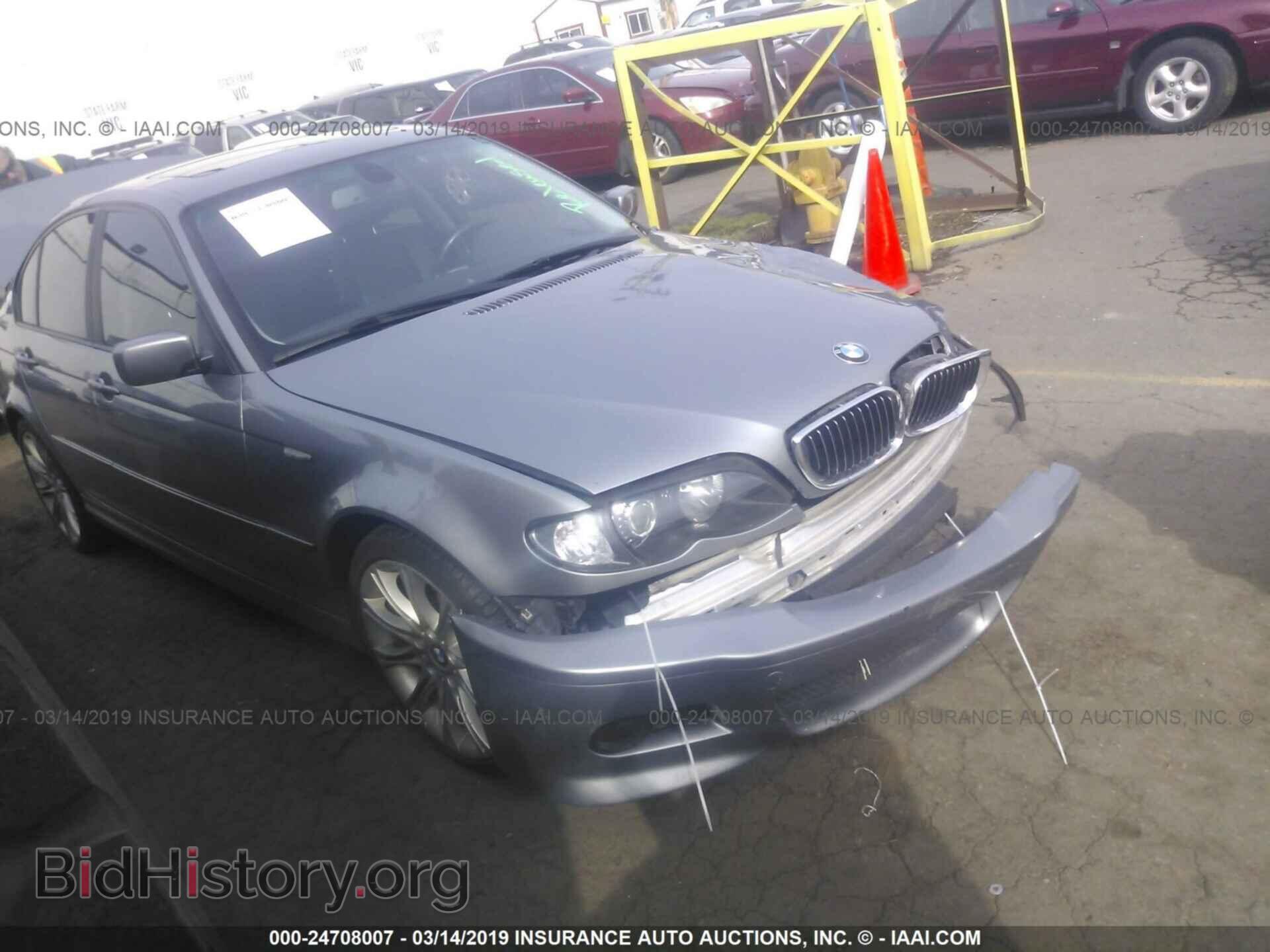 Photo WBAEV53454KM38040 - BMW 330 2004