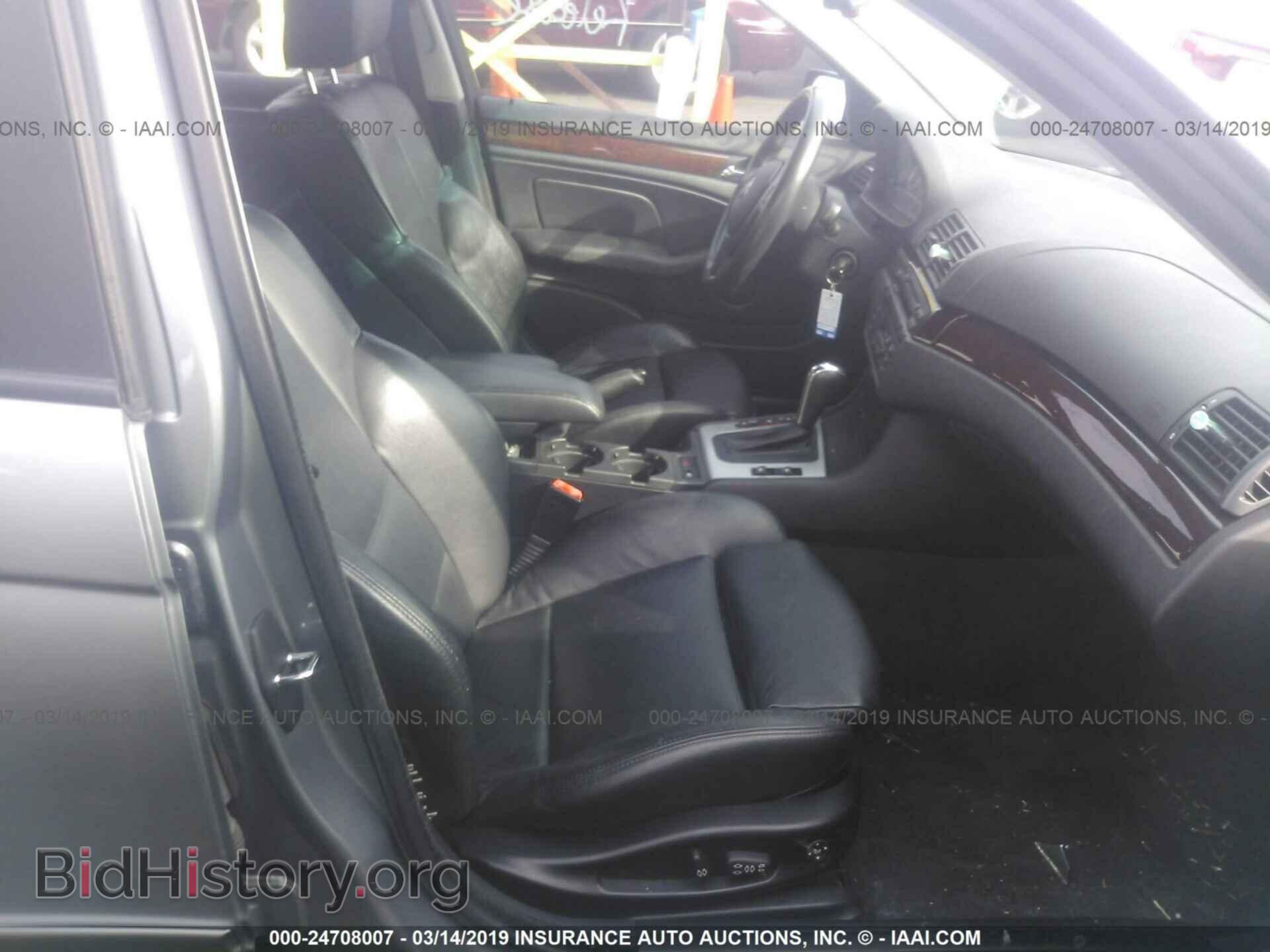 2004 BMW 330 - VIN: WBAEV53454KM38040 - Фото 5