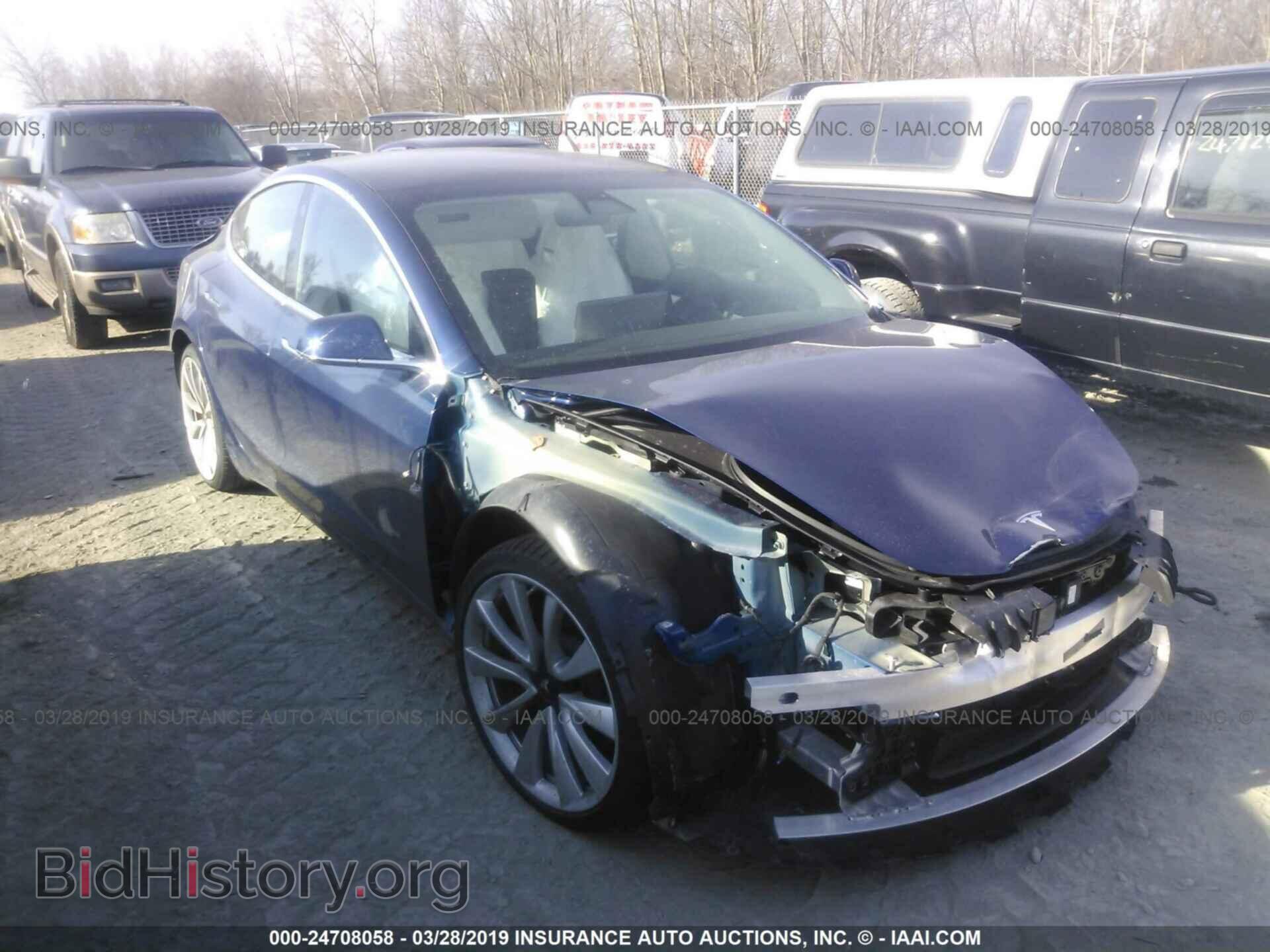 Фотография 5YJ3E1EB8JF080956 - TESLA MODEL 3 2018