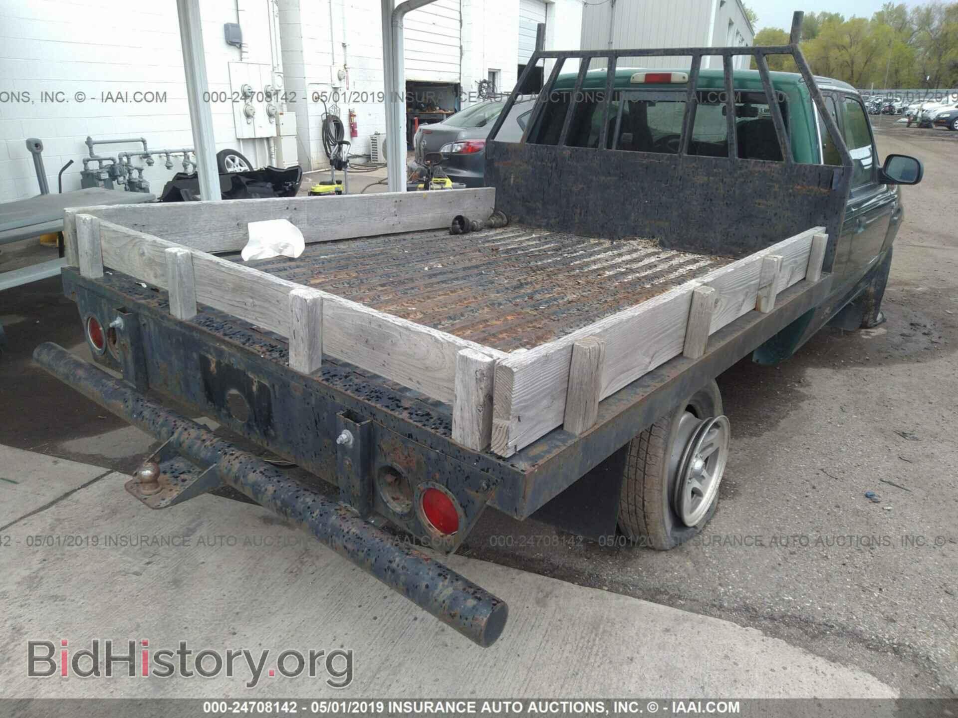 1999 MAZDA B2500 - VIN: 4F4YR16C9XTM07220 - Photo 4