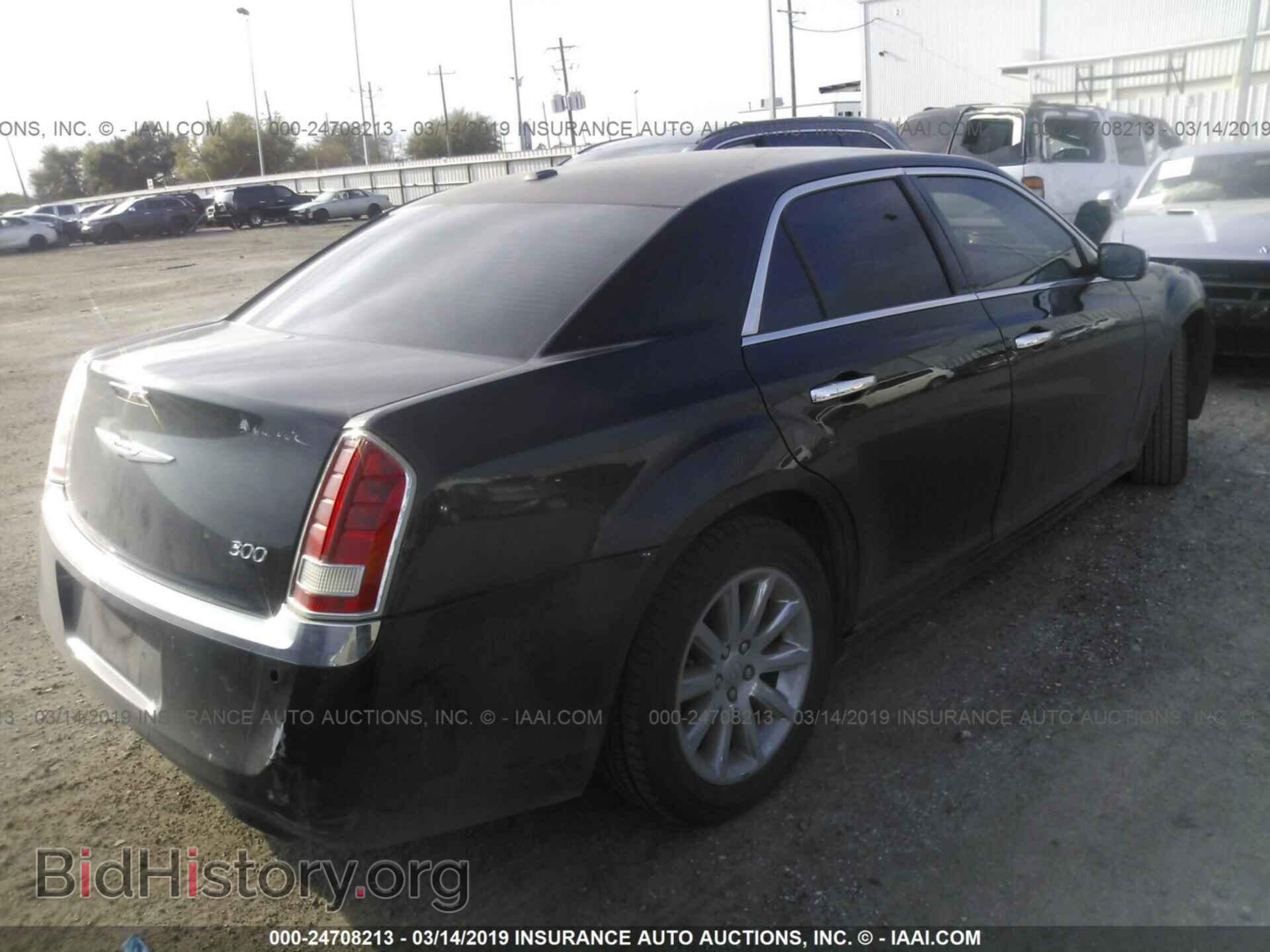 2011 CHRYSLER 300 - VIN: 2C3CA5CG7BH531859 - Фото 4