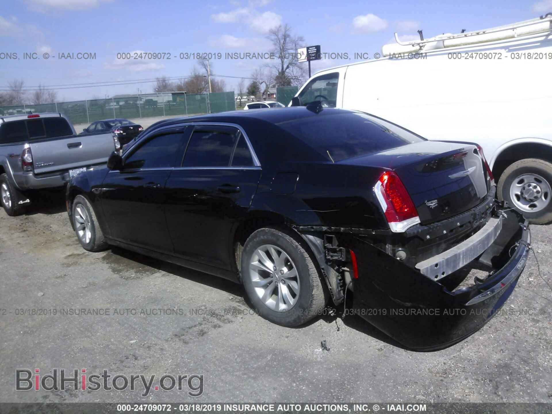2015 CHRYSLER 300 - VIN: 2C3CCAAG3FH853815 - Photo 3