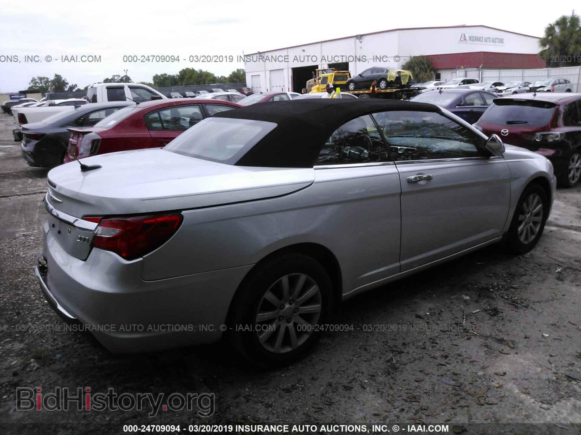2012 CHRYSLER 200 - VIN: 1C3BCBEB9CN214521 - Фото 4