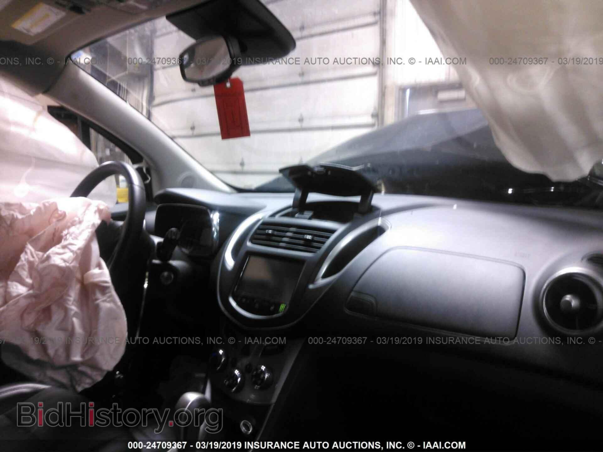2015 CHEVROLET TRAX - VIN: 3GNCJRSB2FL219431 - Фото 5