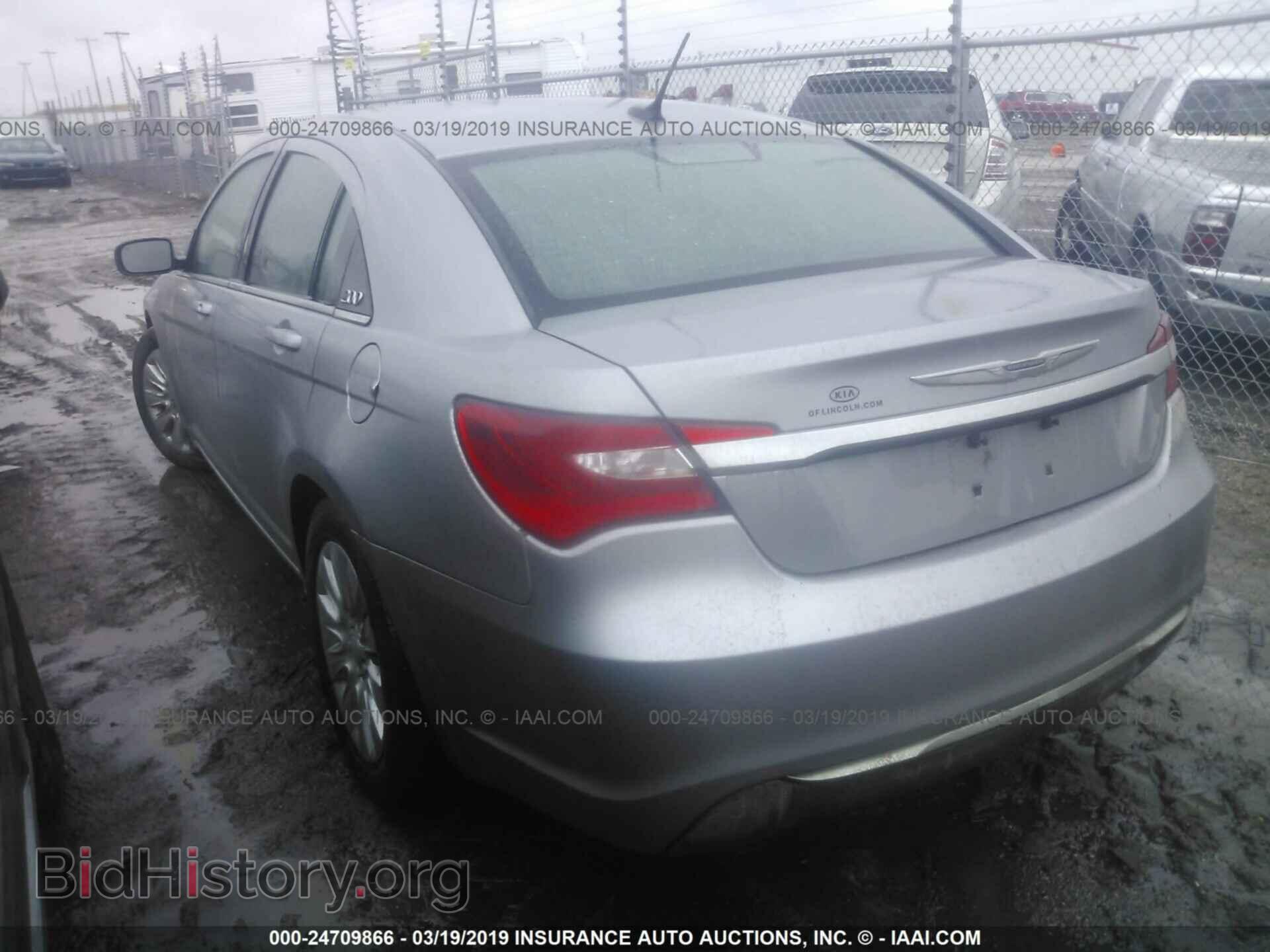 2014 CHRYSLER 200 - VIN: 1C3CCBAB3EN143443 - Фото 3