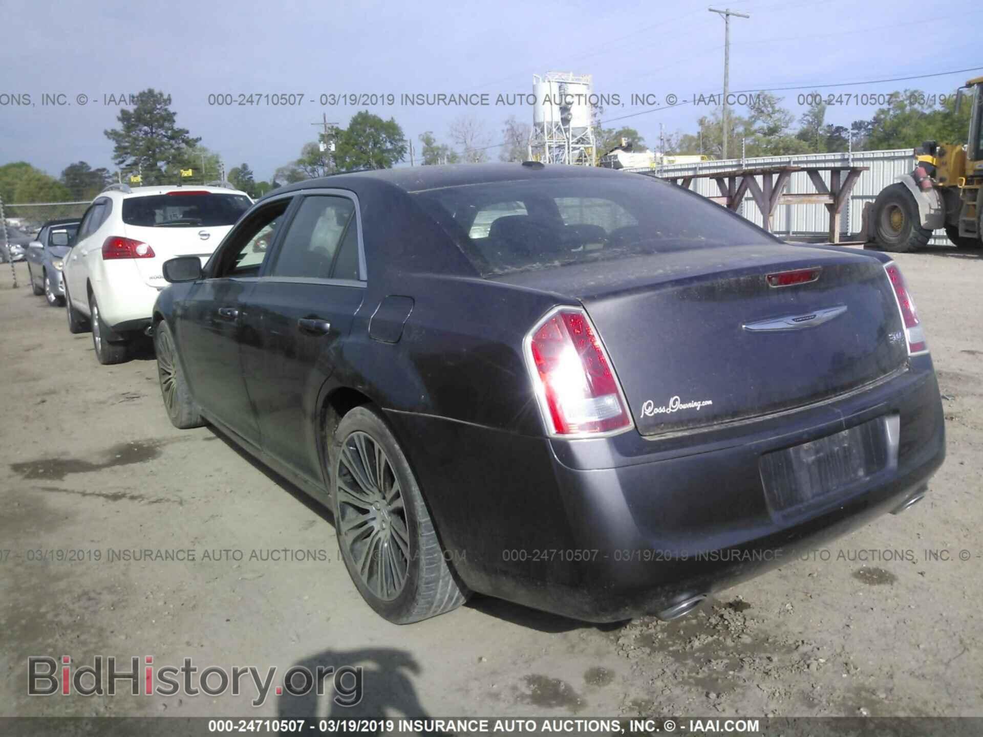 2013 CHRYSLER 300 - VIN: 2C3CCABT4DH618445 - Photo 3