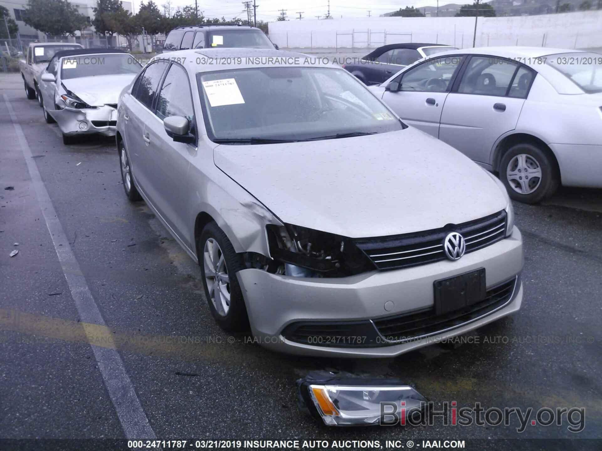 Фотография 3VWD07AJ5EM208989 - VOLKSWAGEN JETTA 2014