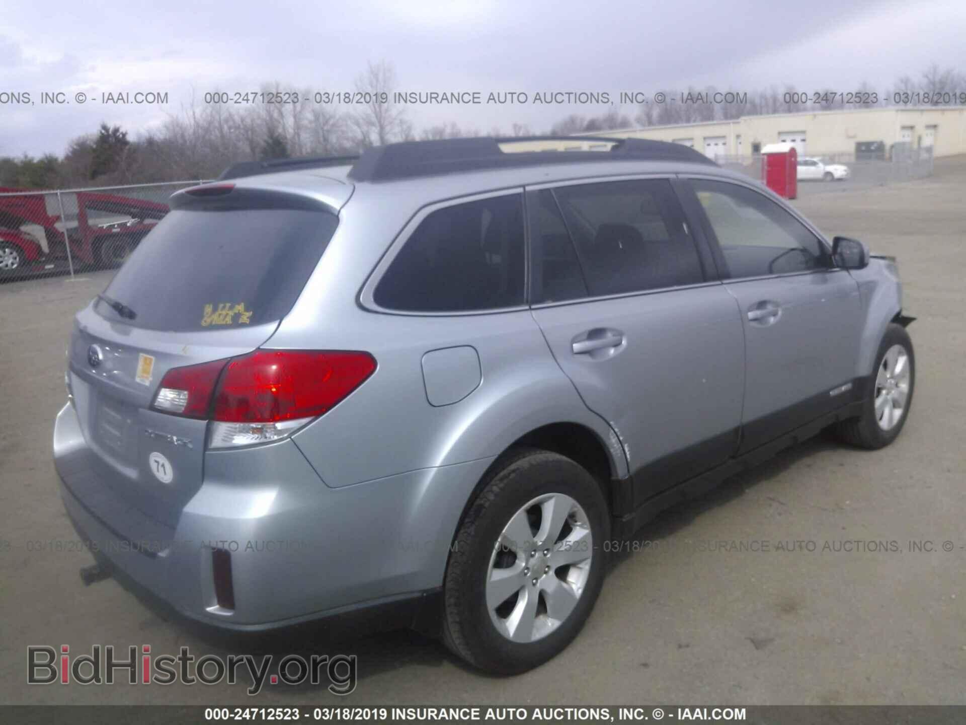 2012 SUBARU OUTBACK - VIN: 4S4BRCCC4C3236882 - Photo 4